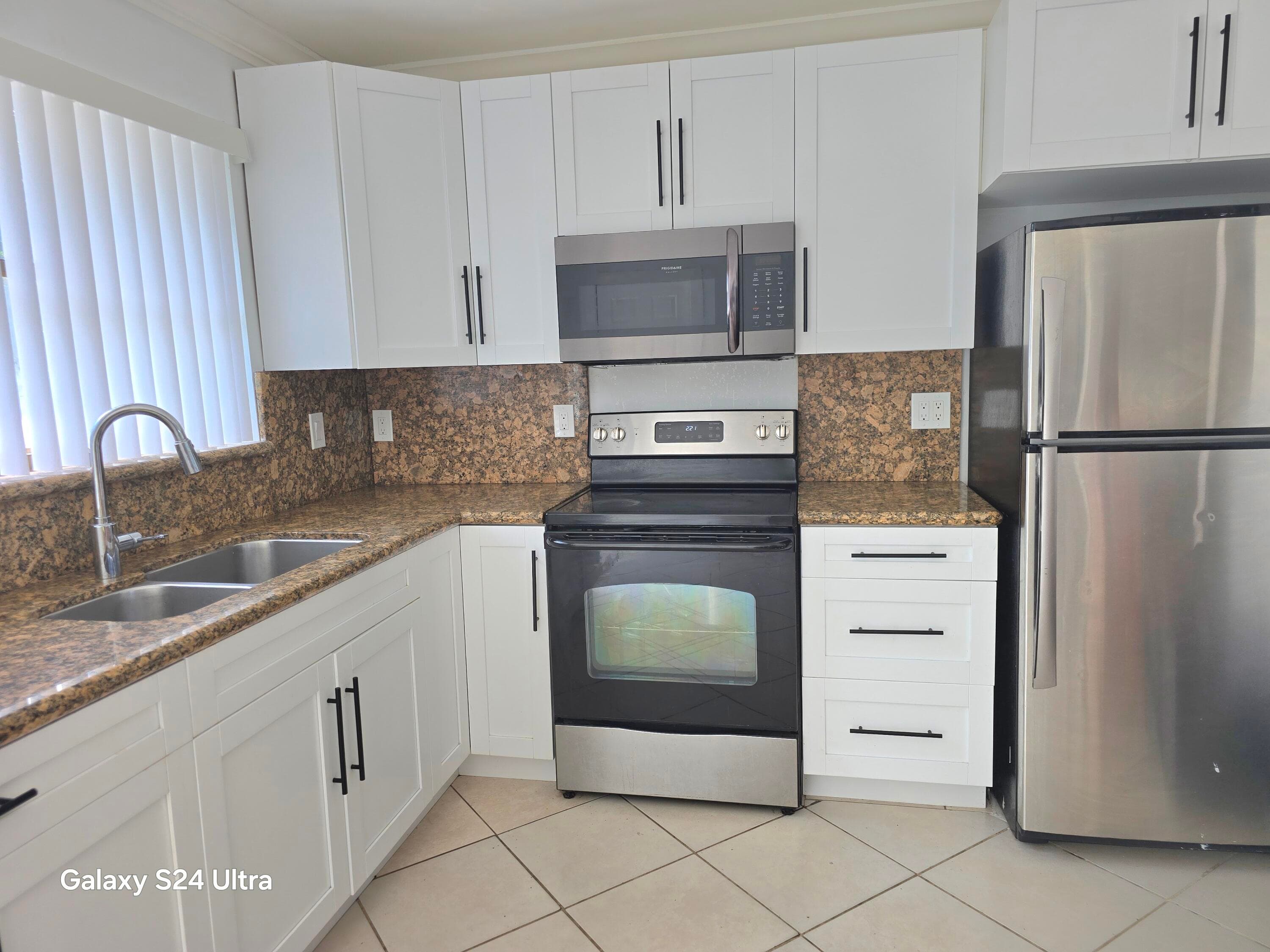 6138 Southgate Boulevard, Margate, FL 33068 — photo 6 of 11
