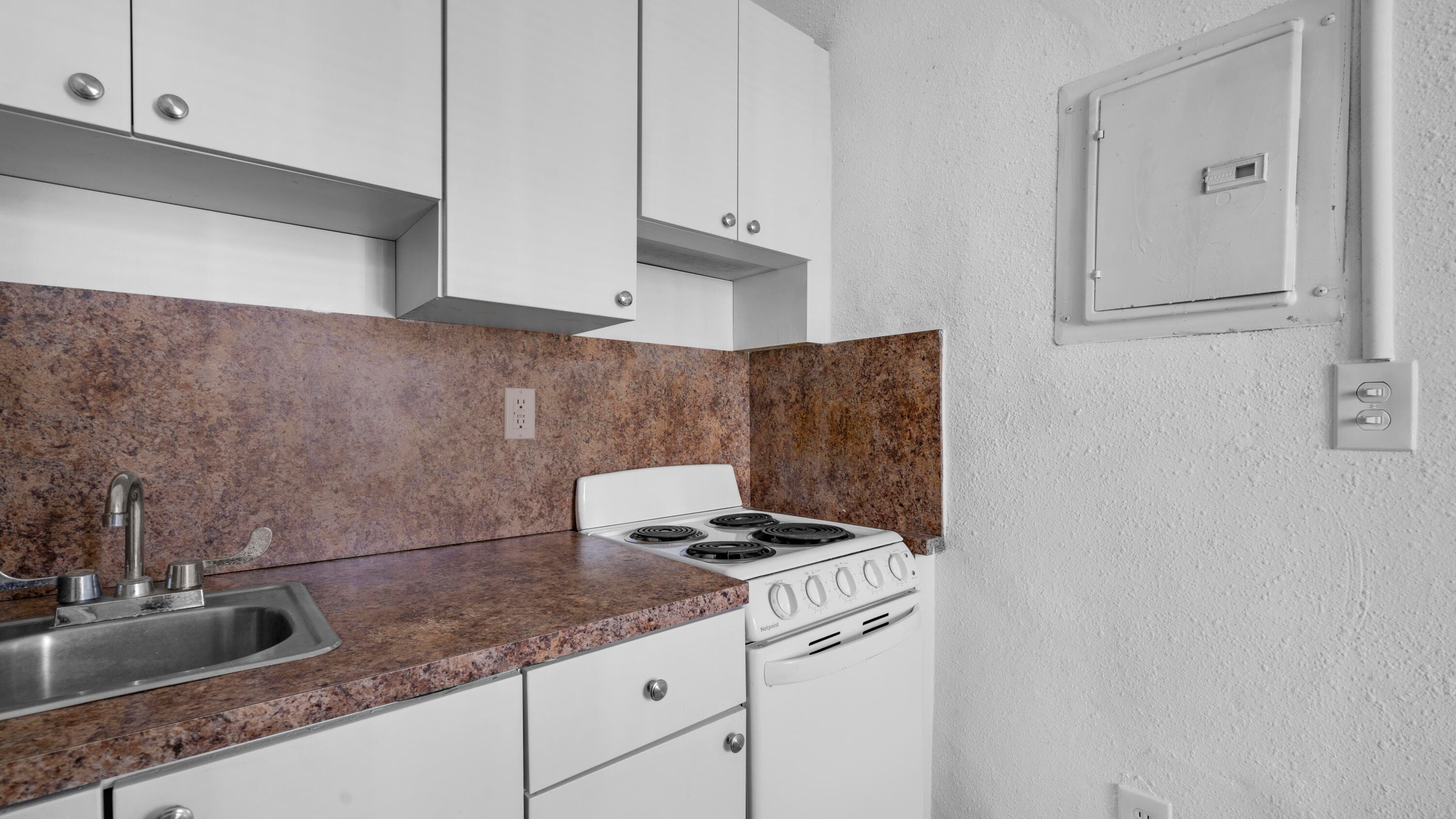 420 NW 10th Street # 9, Miami, FL 33136 — photo 6 of 14