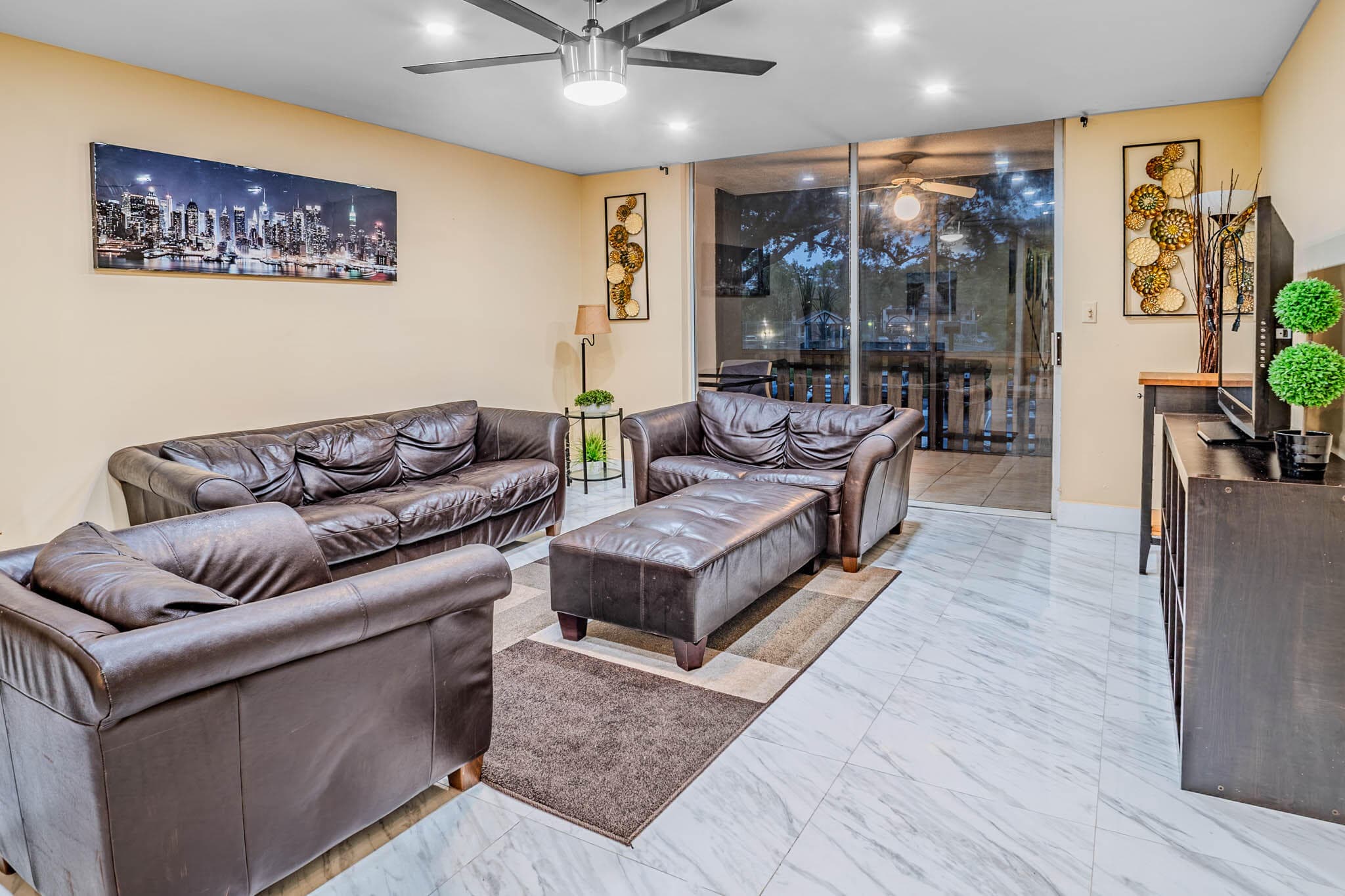 3710 Inverrary Drive 2s, Lauderhill, FL 33319 — photo 7 of 21