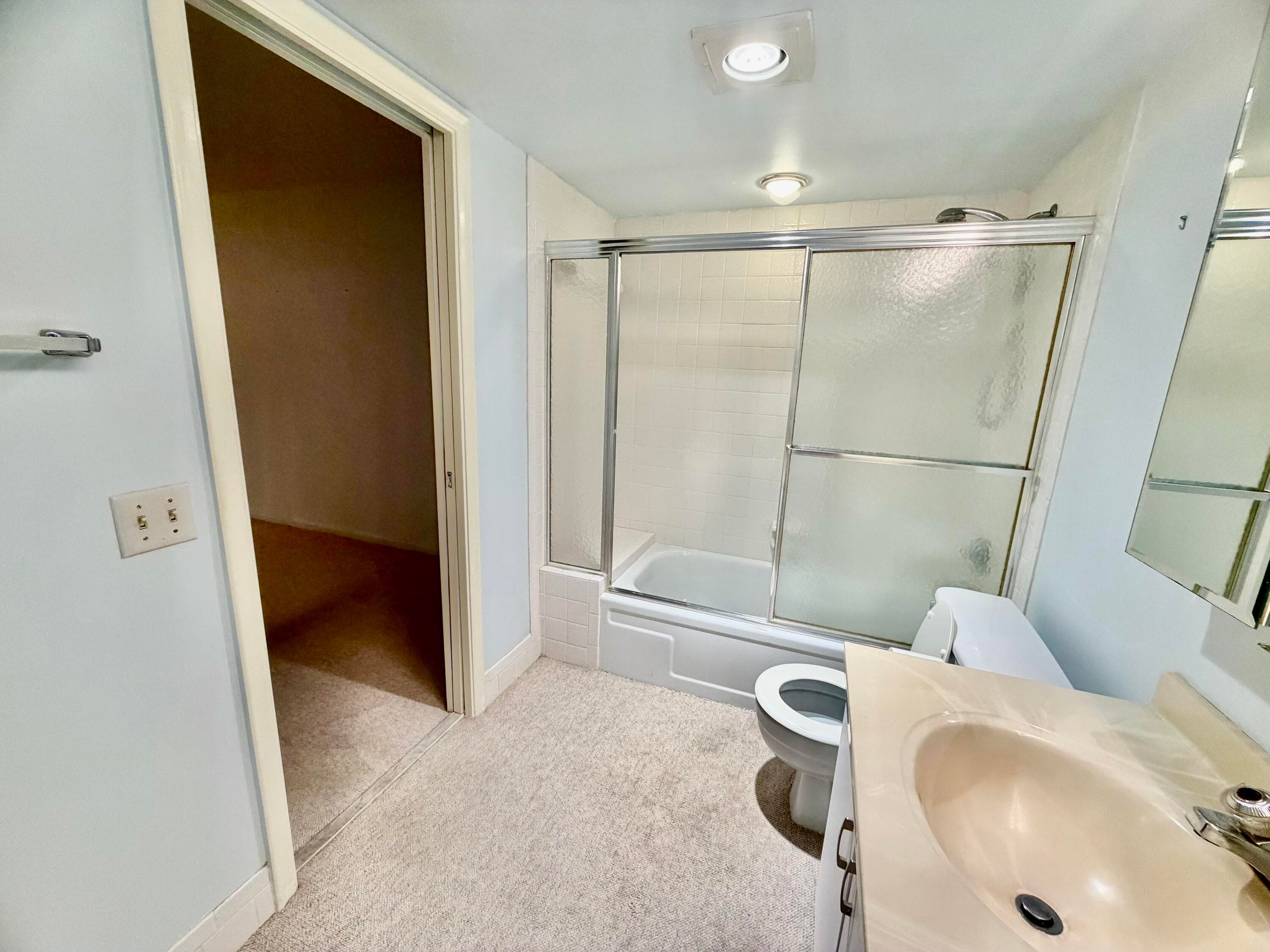 2901 Victoria Circle D2, Coconut Creek, FL 33066 — photo 11 of 78