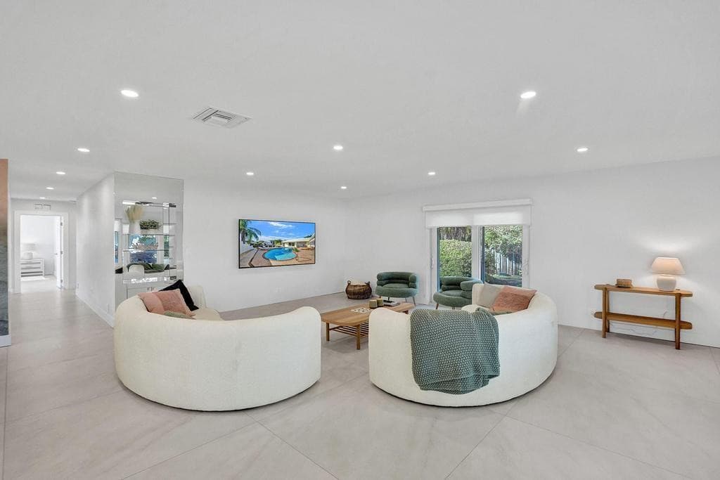 5581 NE 31st Avenue, Fort Lauderdale, FL 33308 — photo 17 of 56