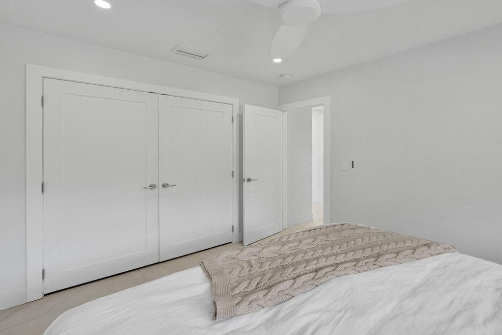 5581 NE 31st Avenue, Fort Lauderdale, FL 33308 — photo 30 of 56