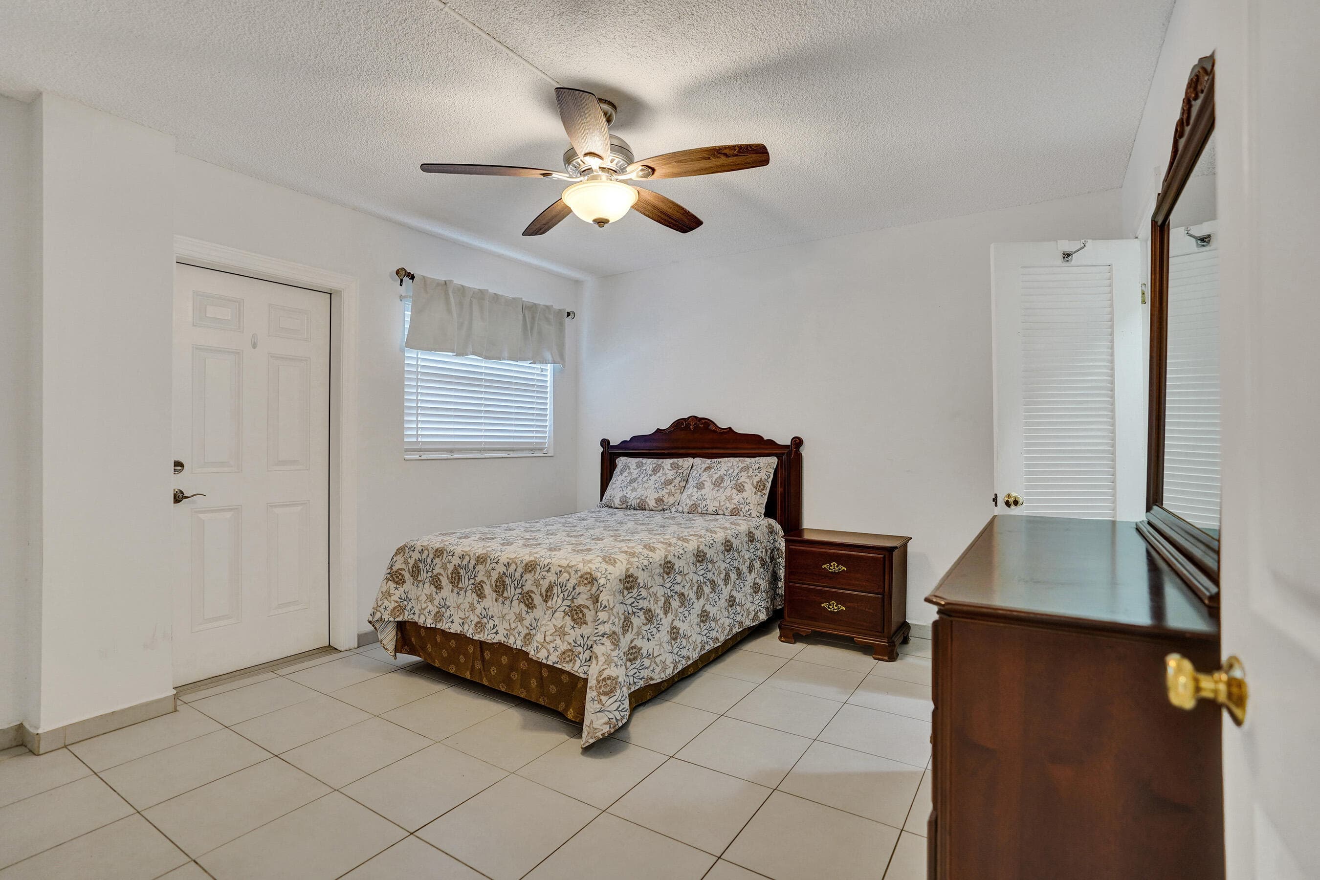 3051 NE 48th Street 702, Fort Lauderdale, FL 33308 — photo 37 of 65