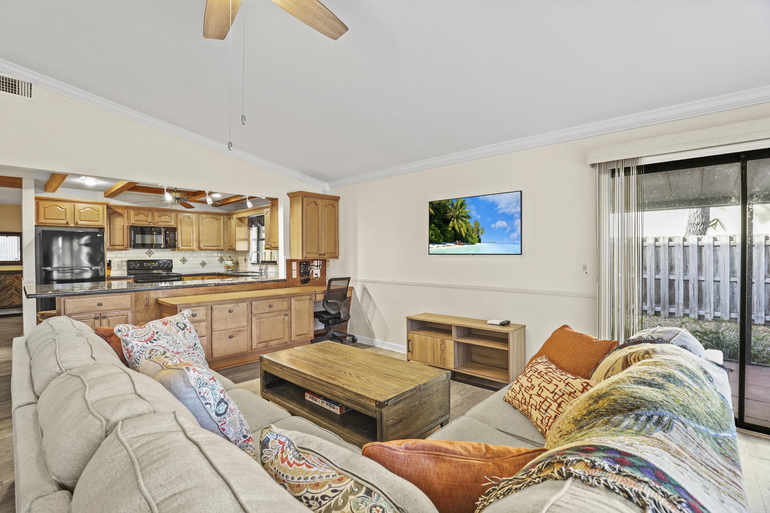 1089 Raintree Drive, Palm Beach Gardens, FL 33410 — photo 16 of 38