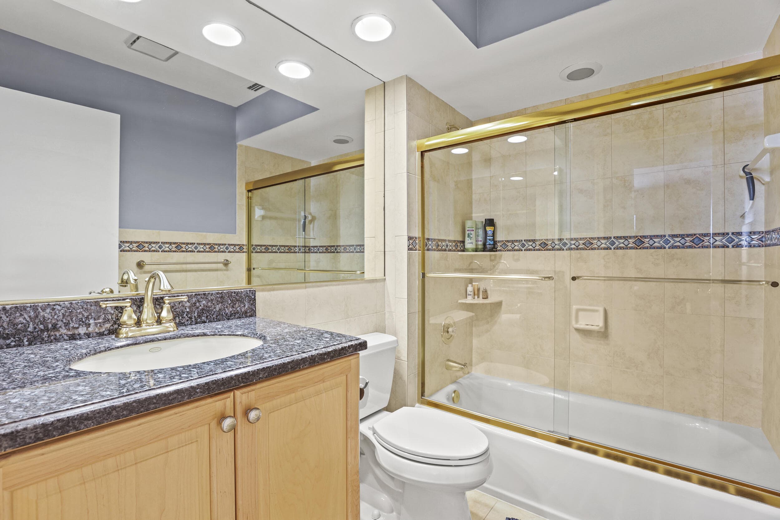 1089 Raintree Drive, Palm Beach Gardens, FL 33410 — photo 27 of 38