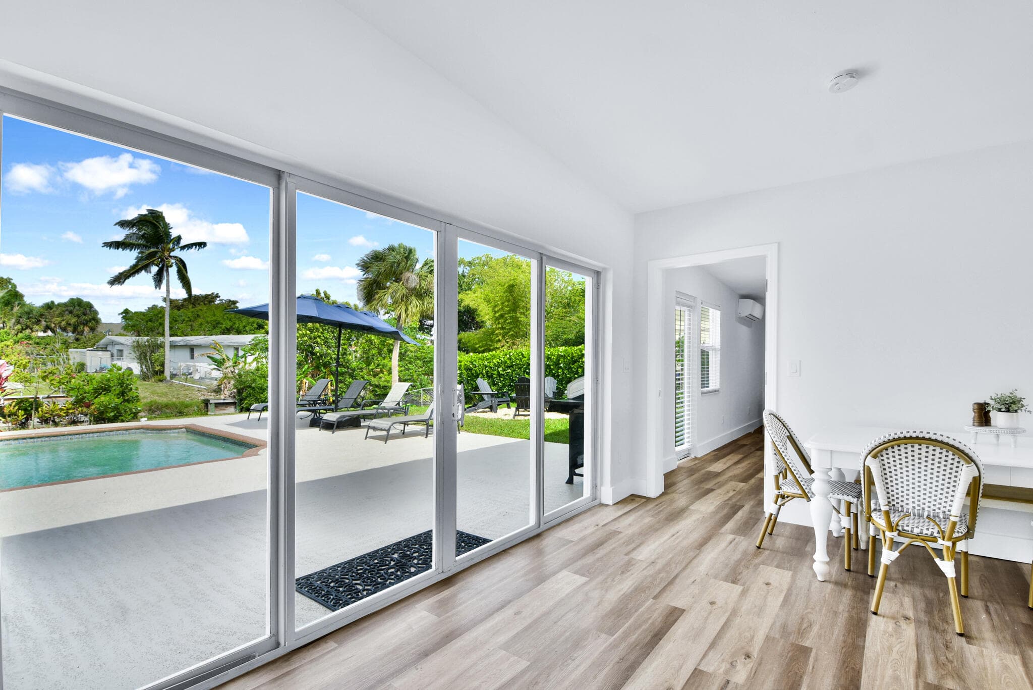 6821 Kingston Drive, Lake Worth, FL 33462 — photo 11 of 34
