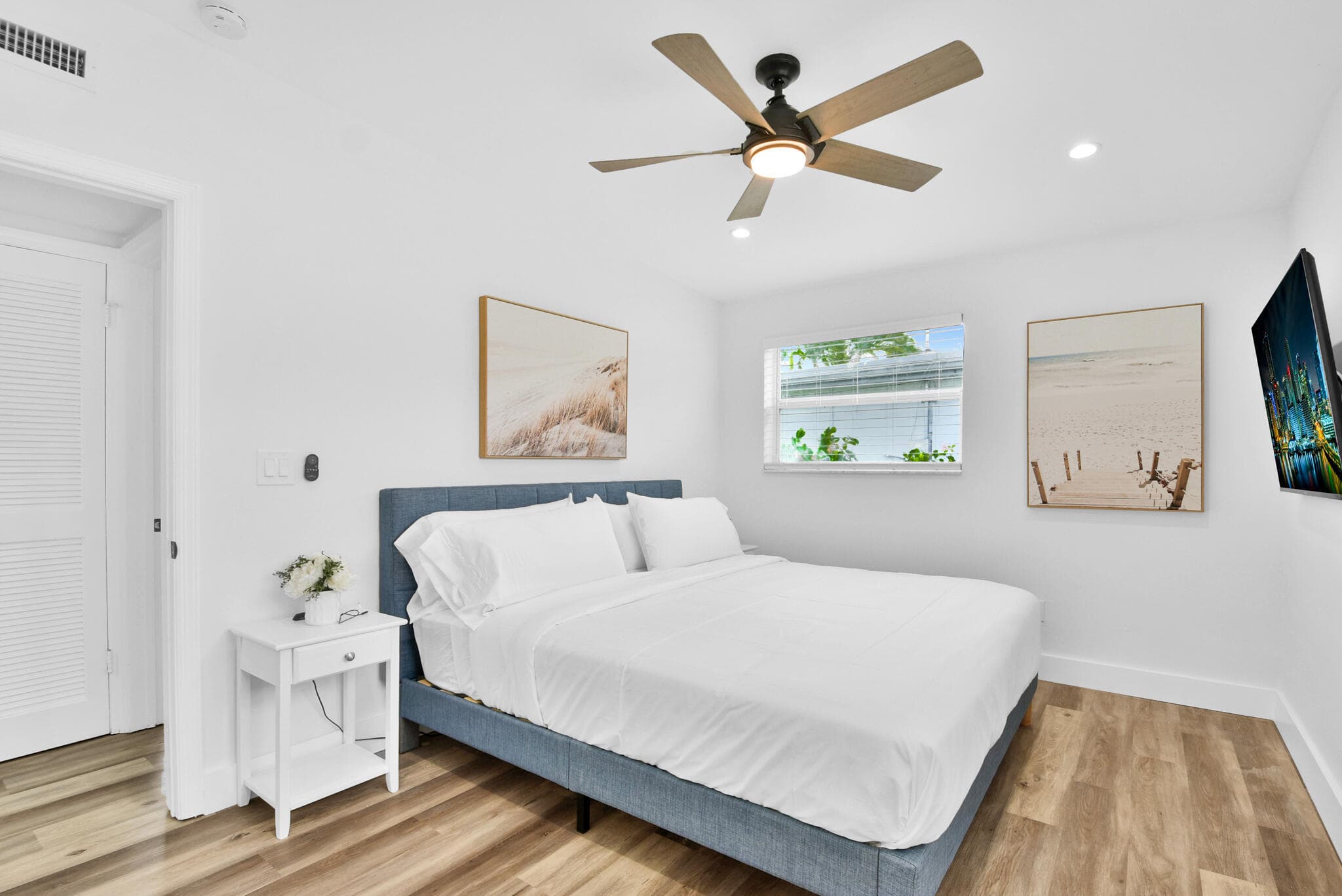 6821 Kingston Drive, Lake Worth, FL 33462 — photo 14 of 34