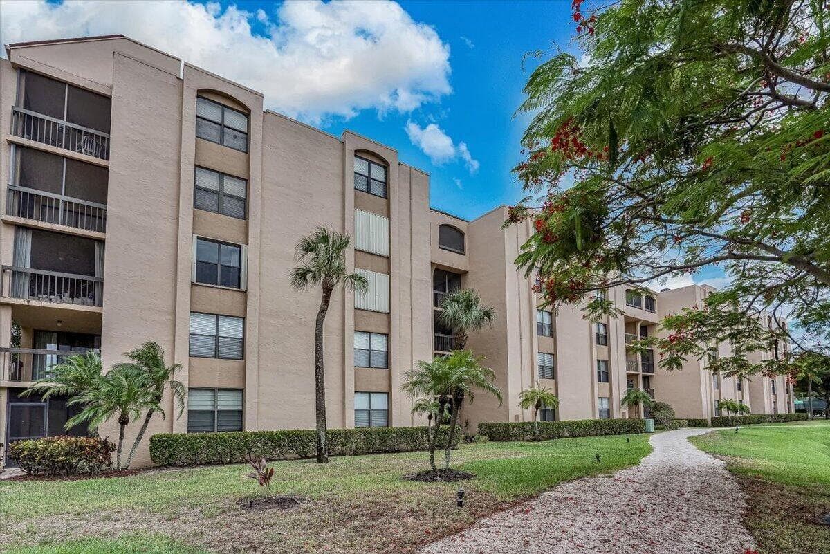 2455 Lindell Boulevard 3203, Delray Beach, FL 33444 — photo 30 of 31