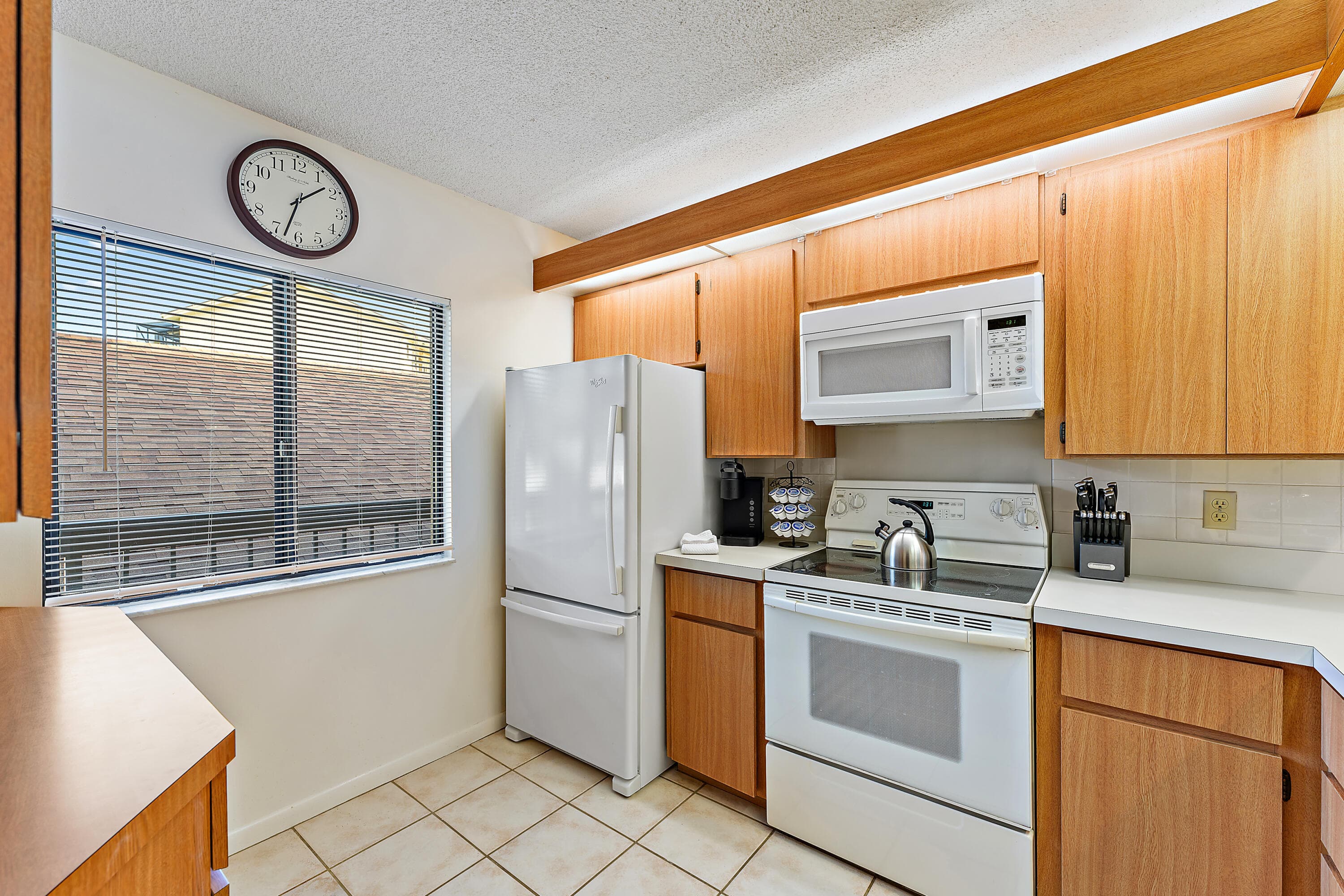 1001 Seafarer Circle 204, Jupiter, FL 33477 — photo 9 of 38