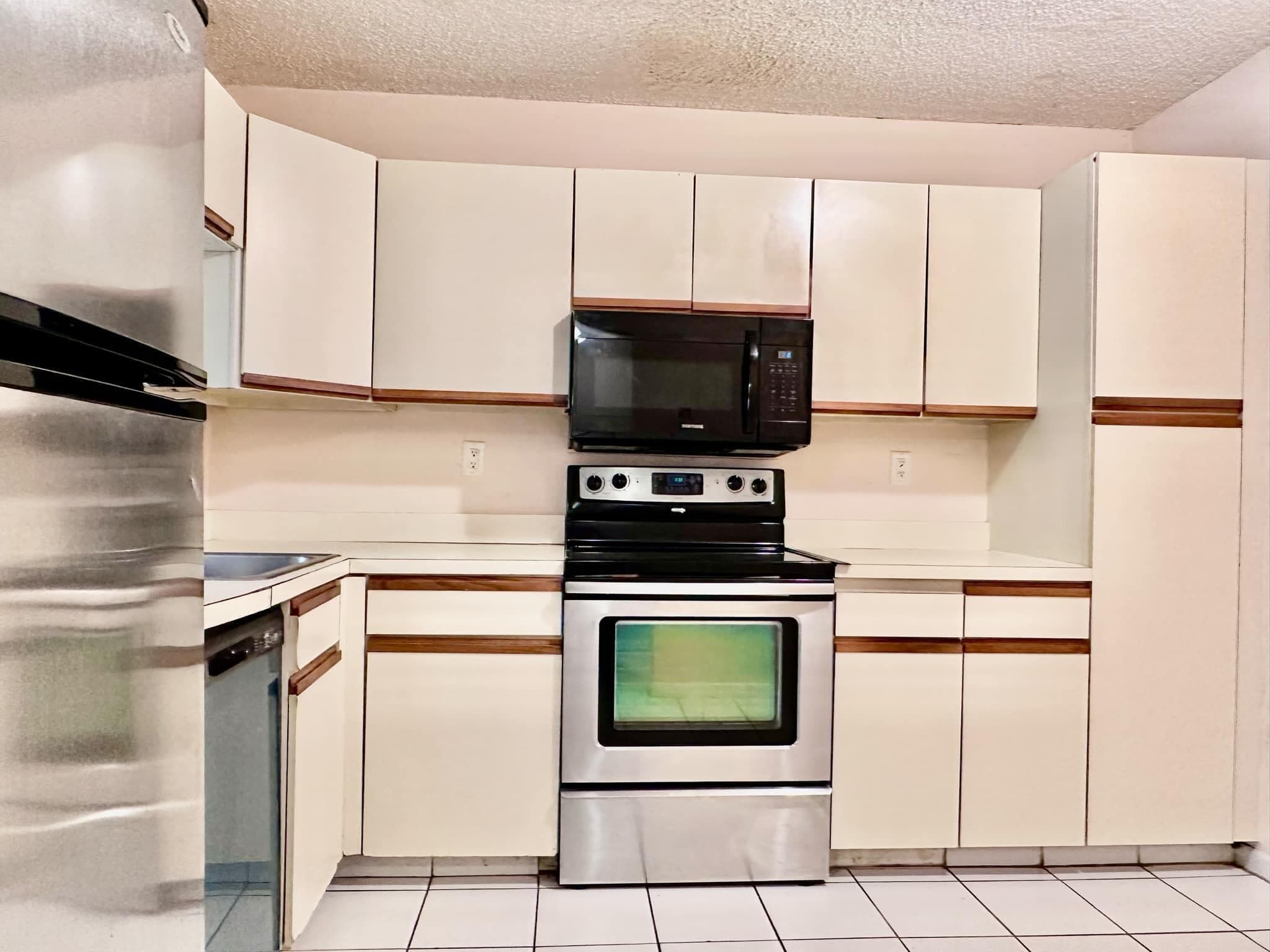 3000 NW 42nd Avenue B101, Coconut Creek, FL 33066 — photo 7 of 46