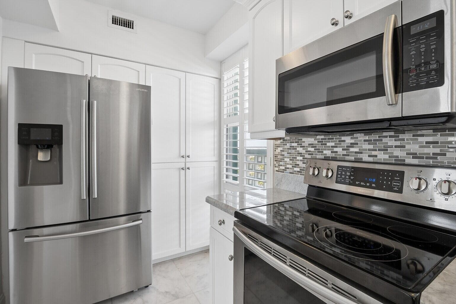 1900 S Ocean Drive 1504, Fort Lauderdale, FL 33316 — photo 8 of 35