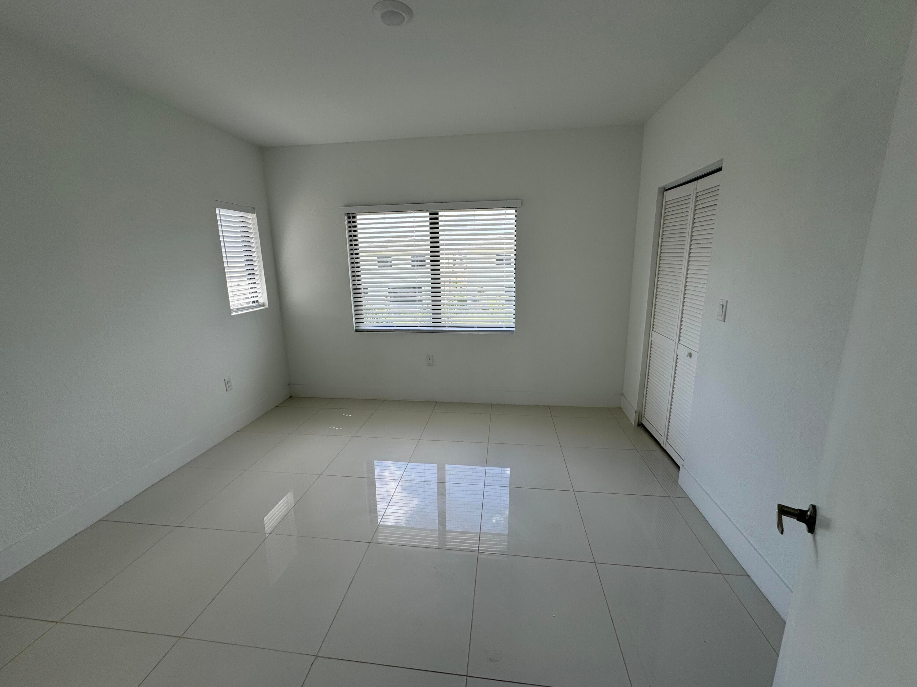 205 NW 12th Court, Florida City, FL 33034 — photo 6 of 15