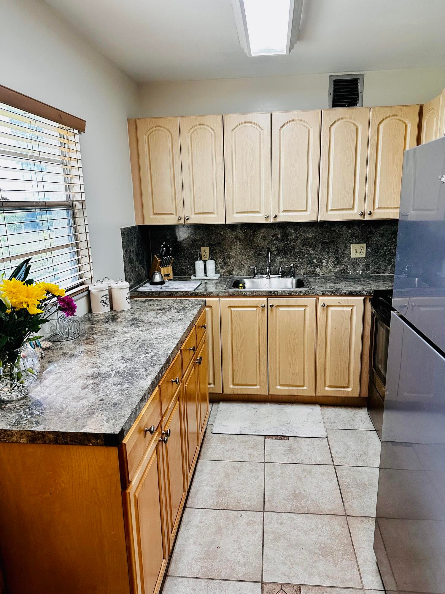 13500 SW 1st Street 111u, Pembroke Pines, FL 33027 — photo 4 of 12
