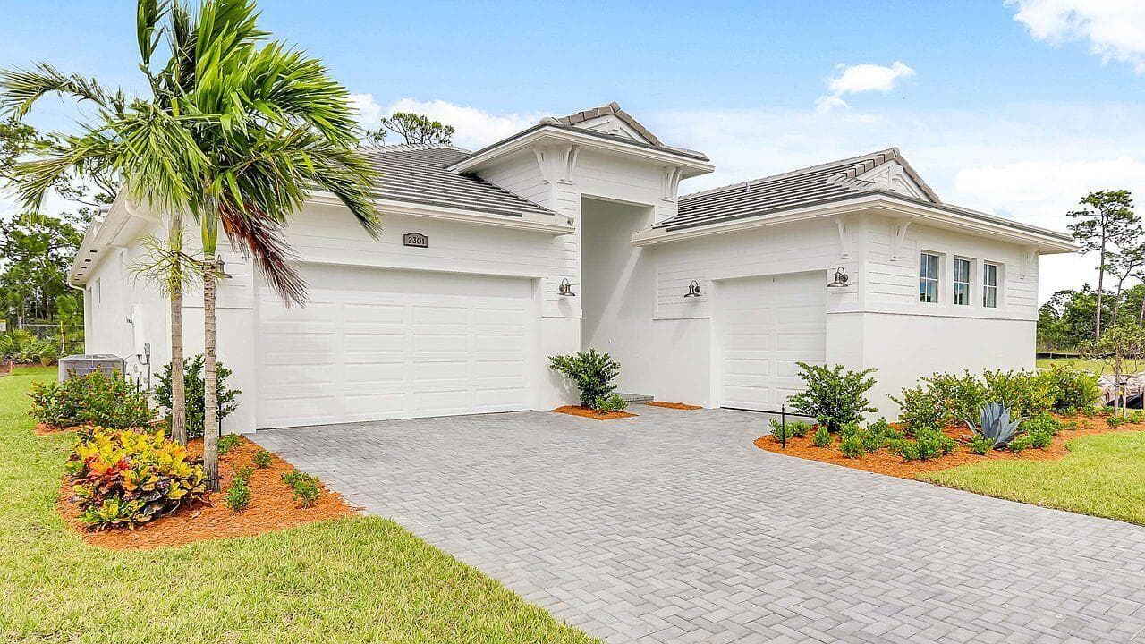 2301 SE Canopy Cove Lane, Port St. Lucie, FL 34984 — photo 5 of 16