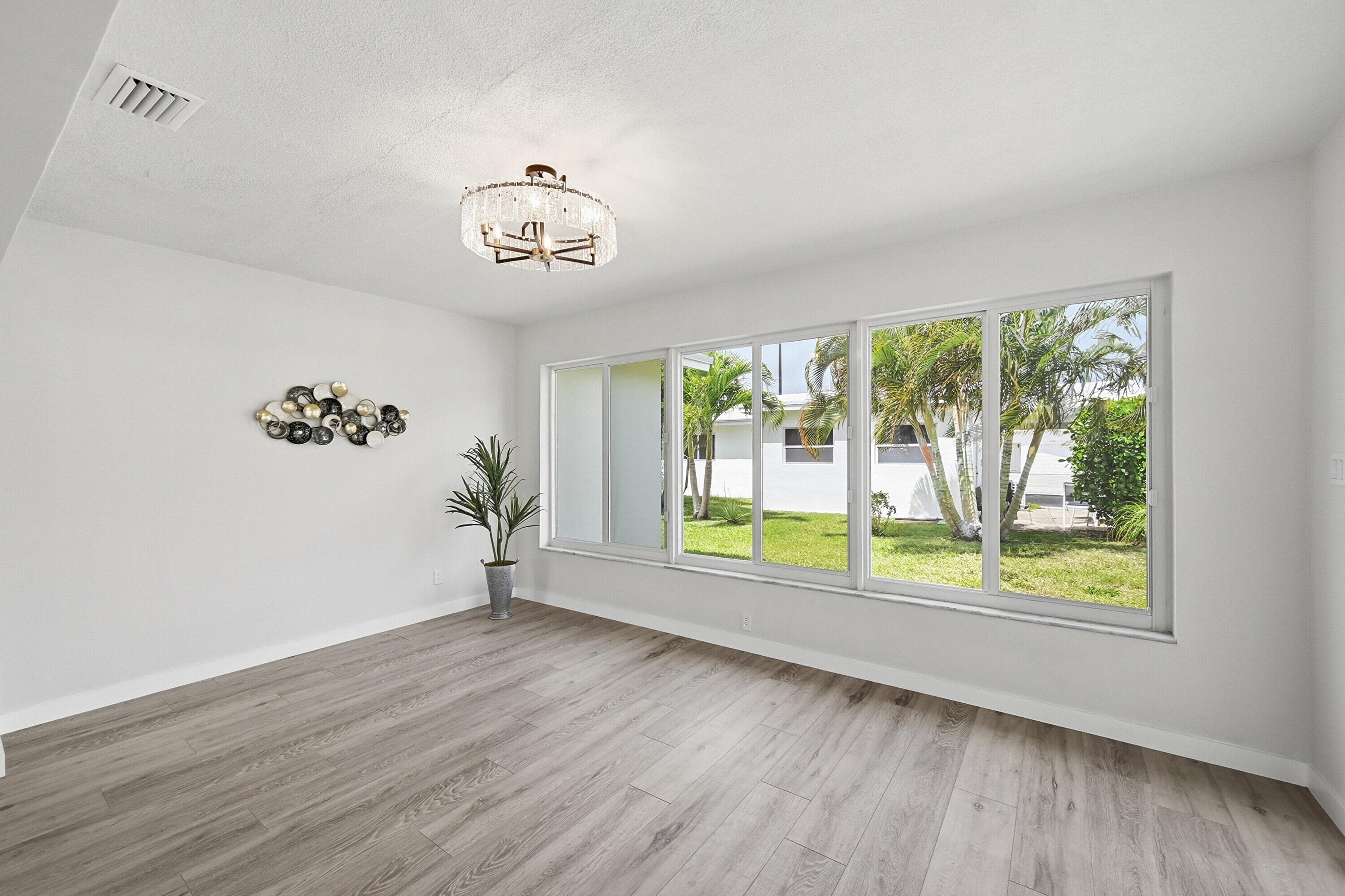 2631 W Golf Boulevard, Pompano Beach, FL 33064 — photo 12 of 39