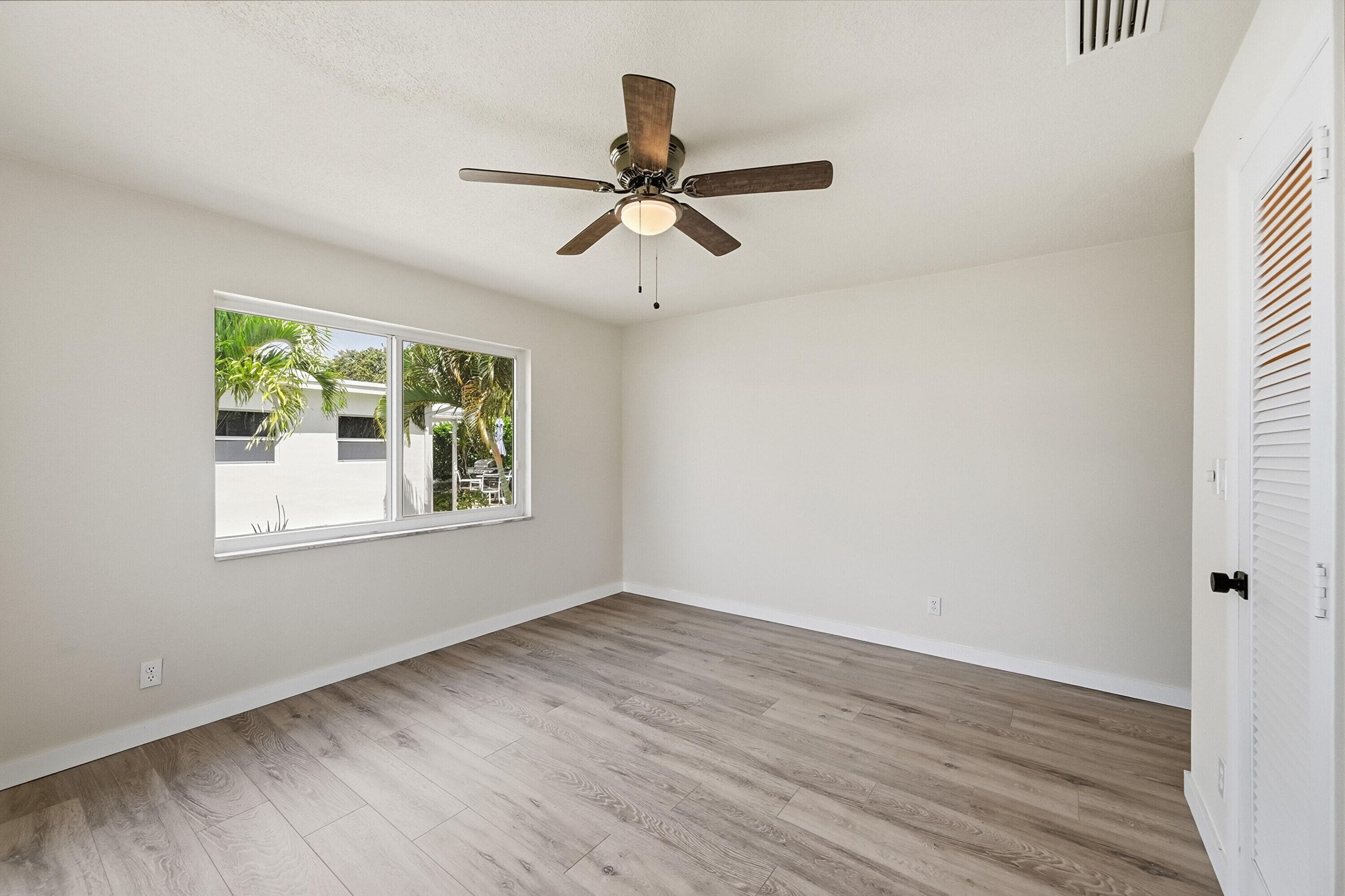 2631 W Golf Boulevard, Pompano Beach, FL 33064 — photo 20 of 39