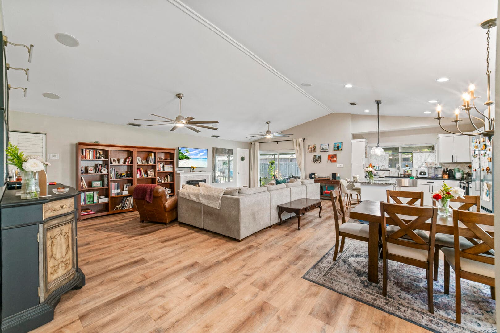 9651 SW 9th Court, Pembroke Pines, FL 33025 — photo 4 of 35