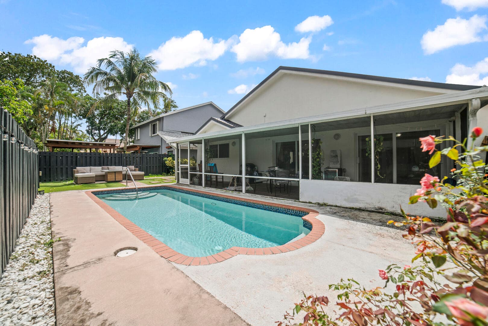 9651 SW 9th Court, Pembroke Pines, FL 33025 — photo 26 of 35