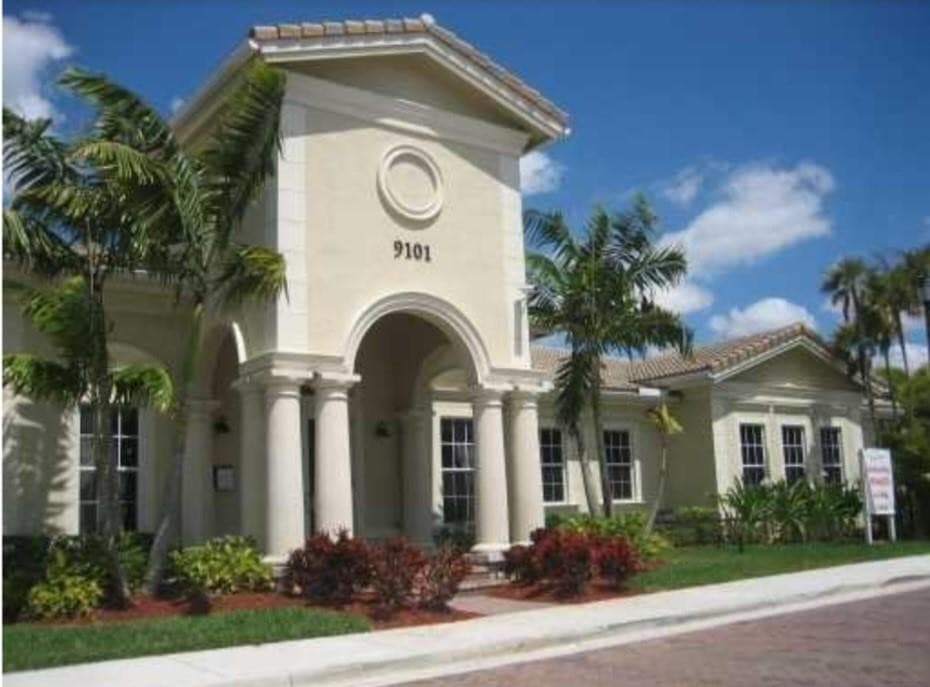 9082 Plymouth Place 9082, Tamarac, FL 33321 — photo 10 of 42