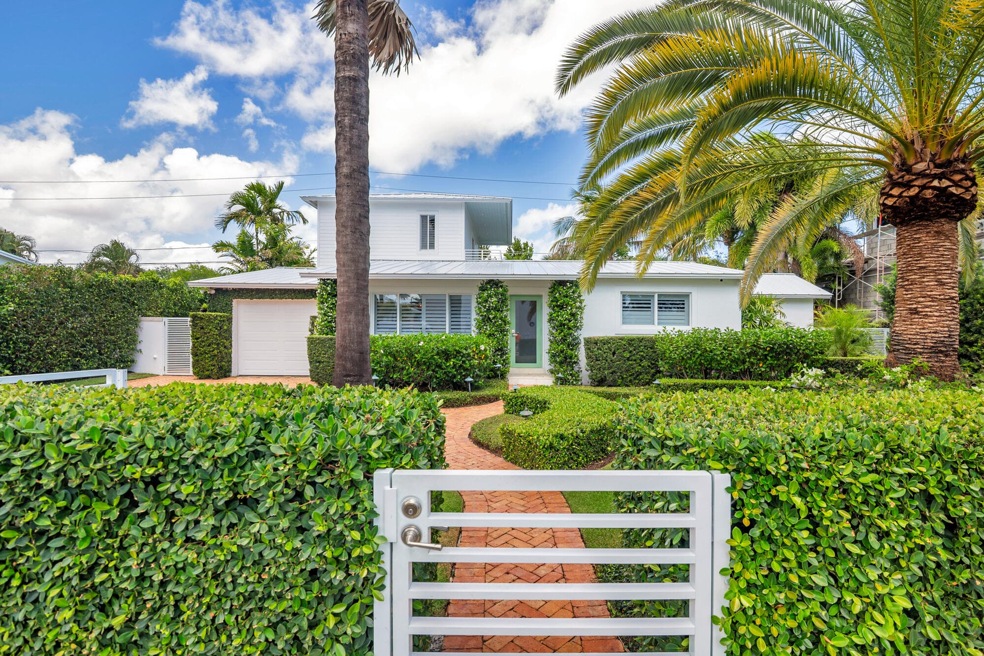203 Arlington Road, West Palm Beach, FL 33405 — photo 1 of 46