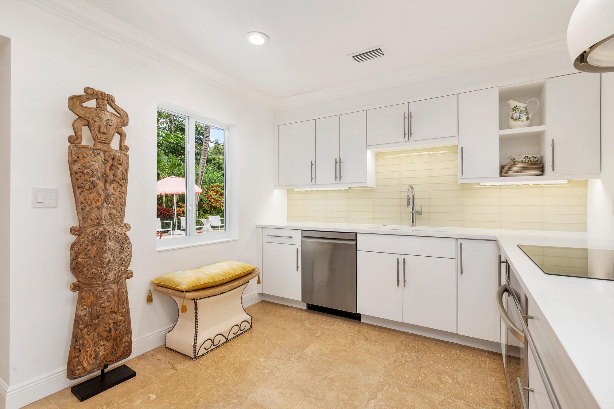 203 Arlington Road, West Palm Beach, FL 33405 — photo 13 of 46