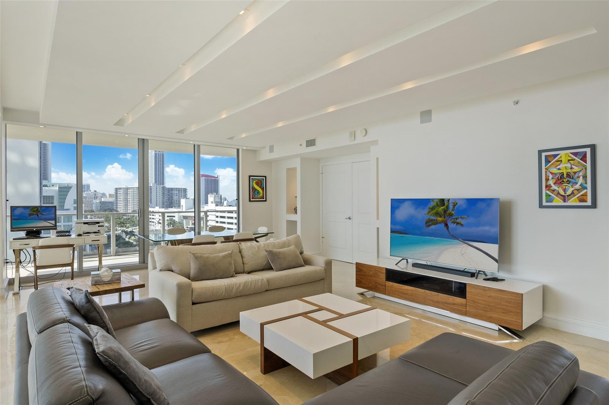 3101 S Ocean Drive 902, Hollywood, FL 33019 — photo 1 of 25