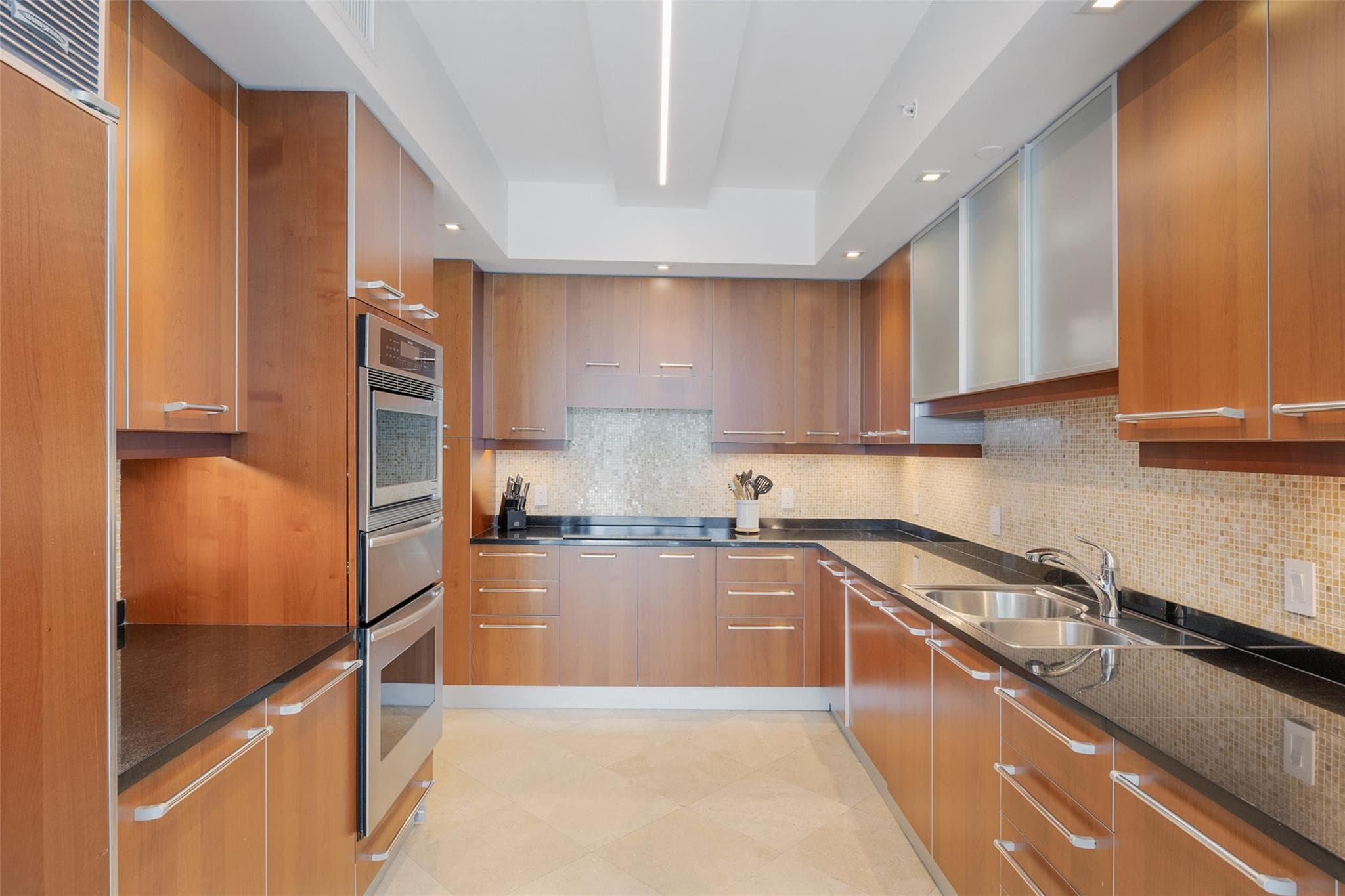 3101 S Ocean Drive 902, Hollywood, FL 33019 — photo 7 of 25