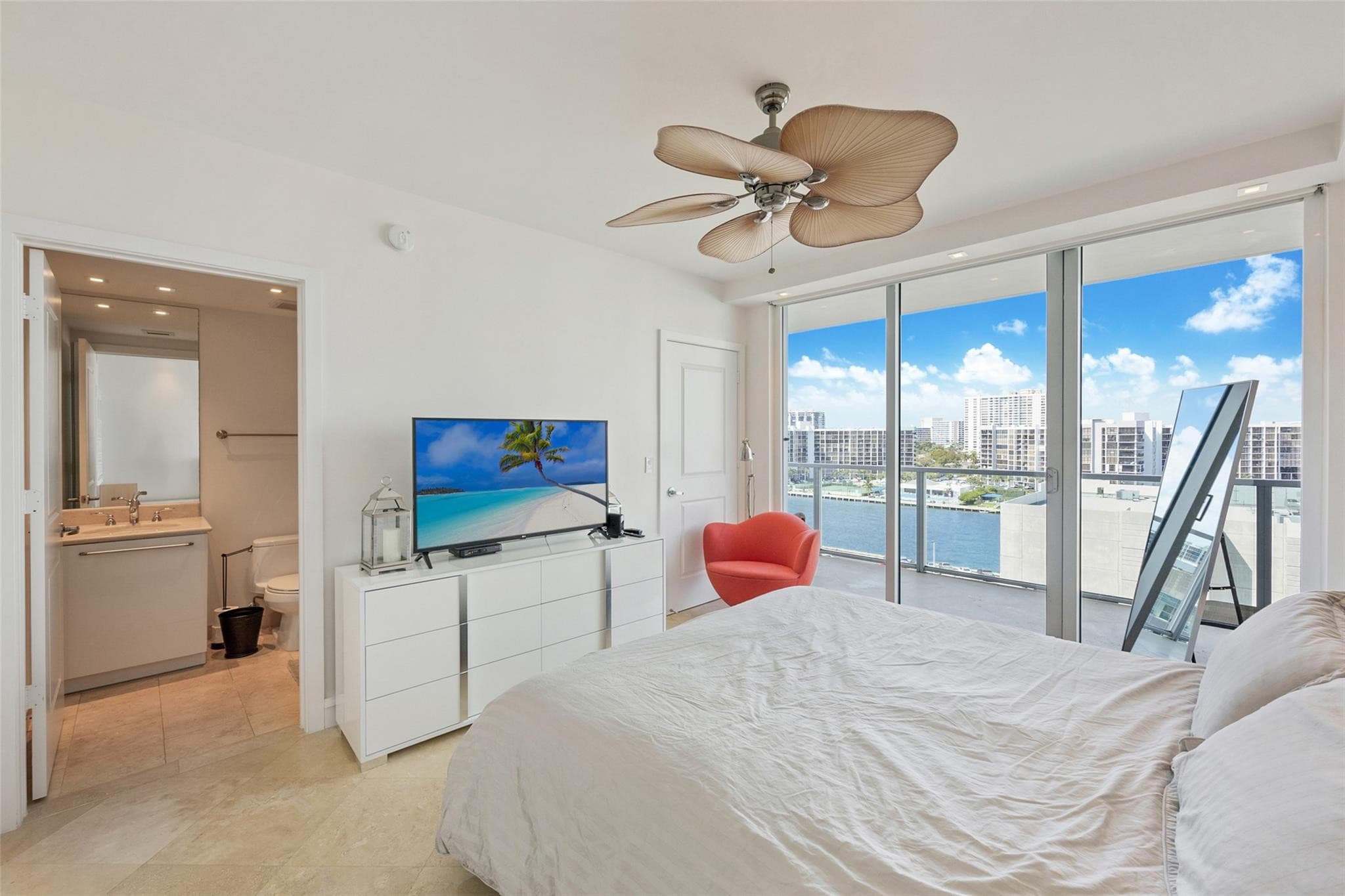 3101 S Ocean Drive 902, Hollywood, FL 33019 — photo 12 of 25