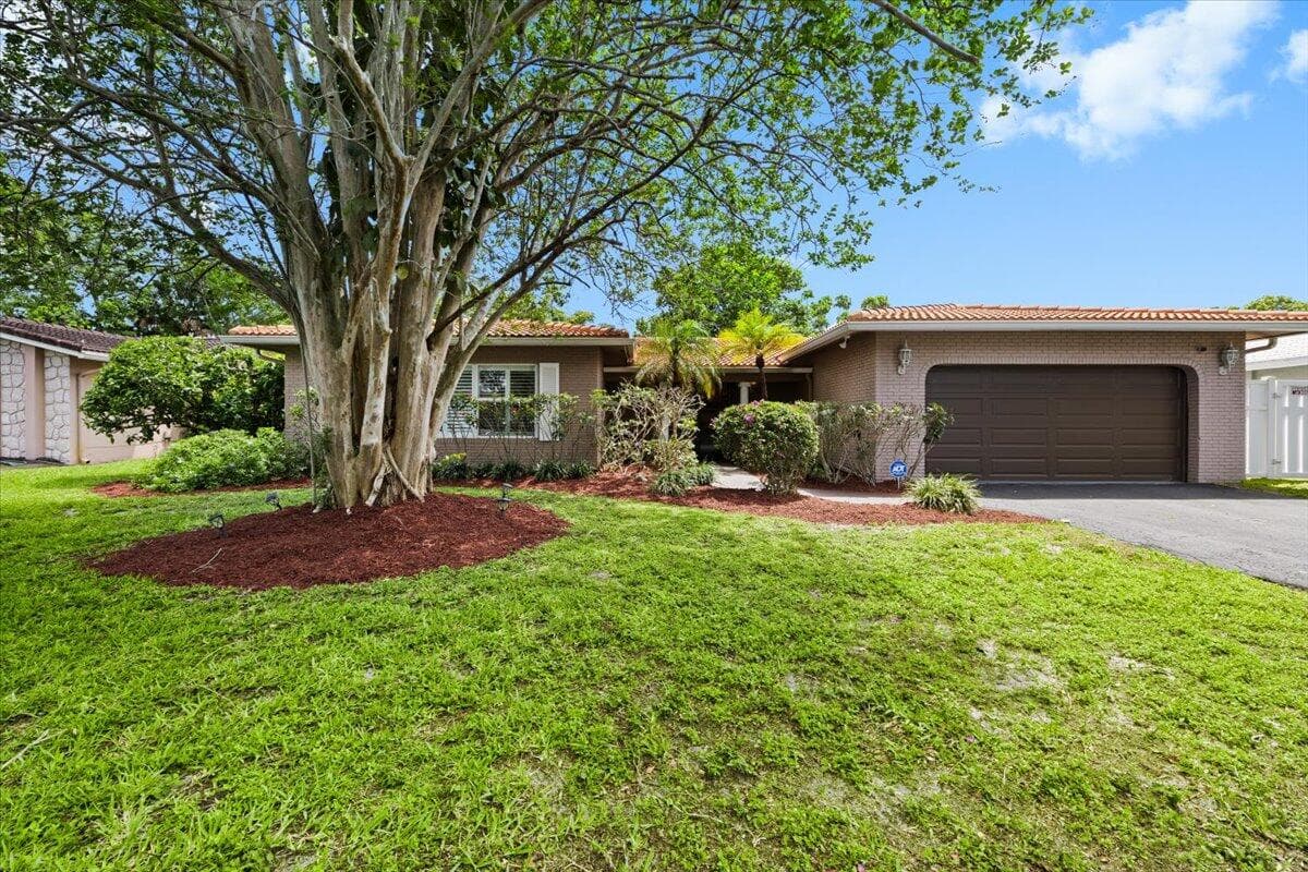 11744 NW 26th Court, Coral Springs, FL 33065 — photo 2 of 35