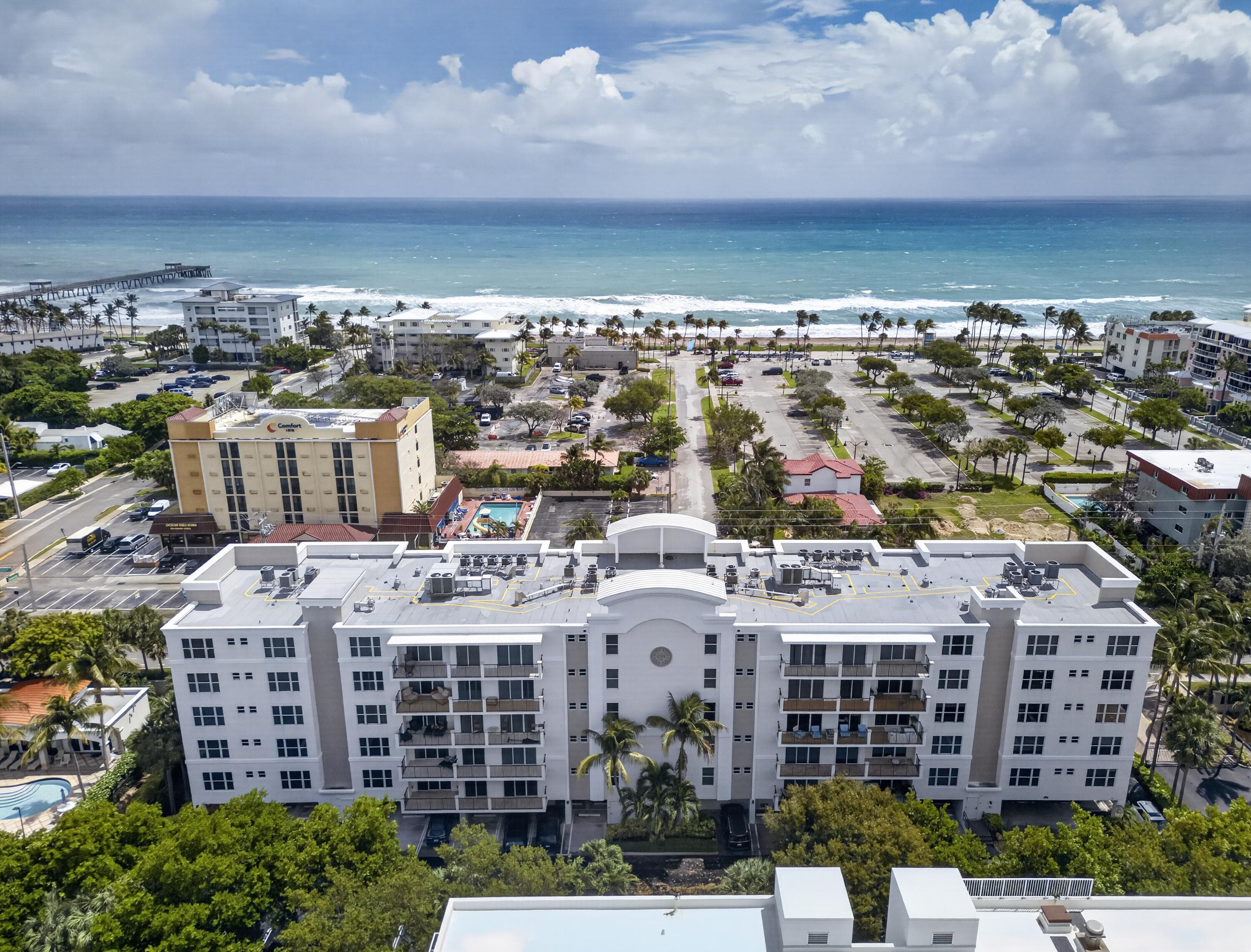 101 SE 20th Avenue 201, Deerfield Beach, FL 33441 — photo 1 of 48