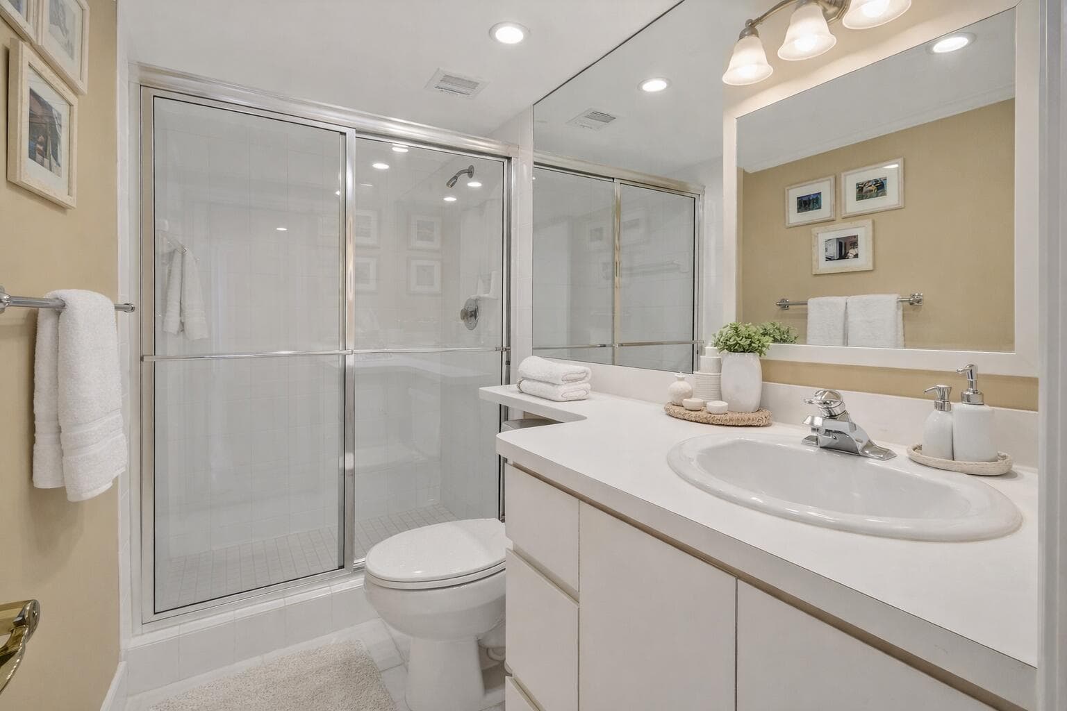 801 Lake Shore Drive 414, Lake Park, FL 33403 — photo 29 of 62