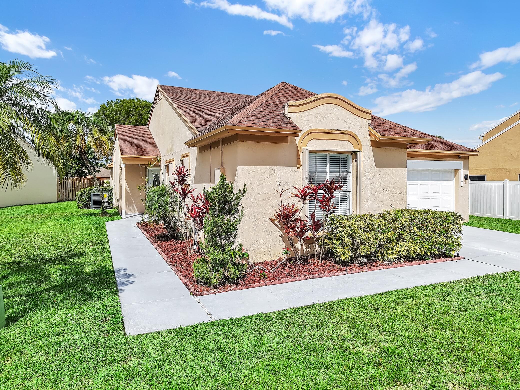 22561 Middletown Drive, Boca Raton, FL 33428 — photo 4 of 47
