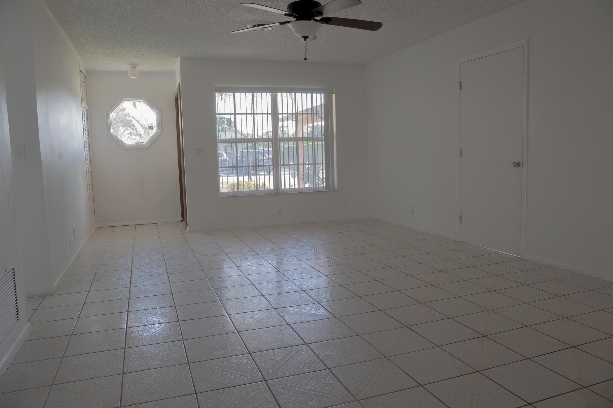 231 NW 20th Street, Pompano Beach, FL 33060 — photo 9 of 22