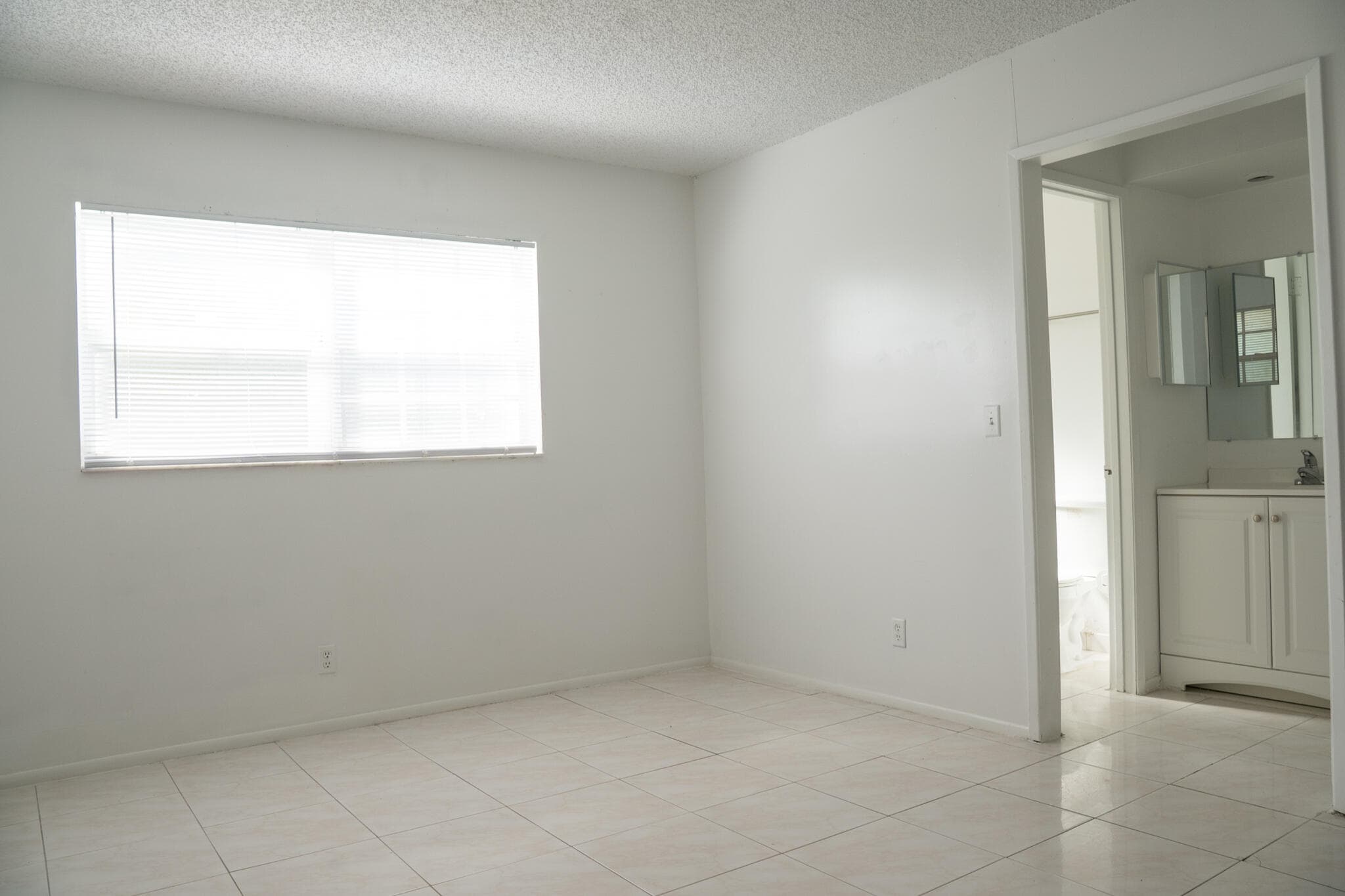 231 NW 20th Street, Pompano Beach, FL 33060 — photo 11 of 22