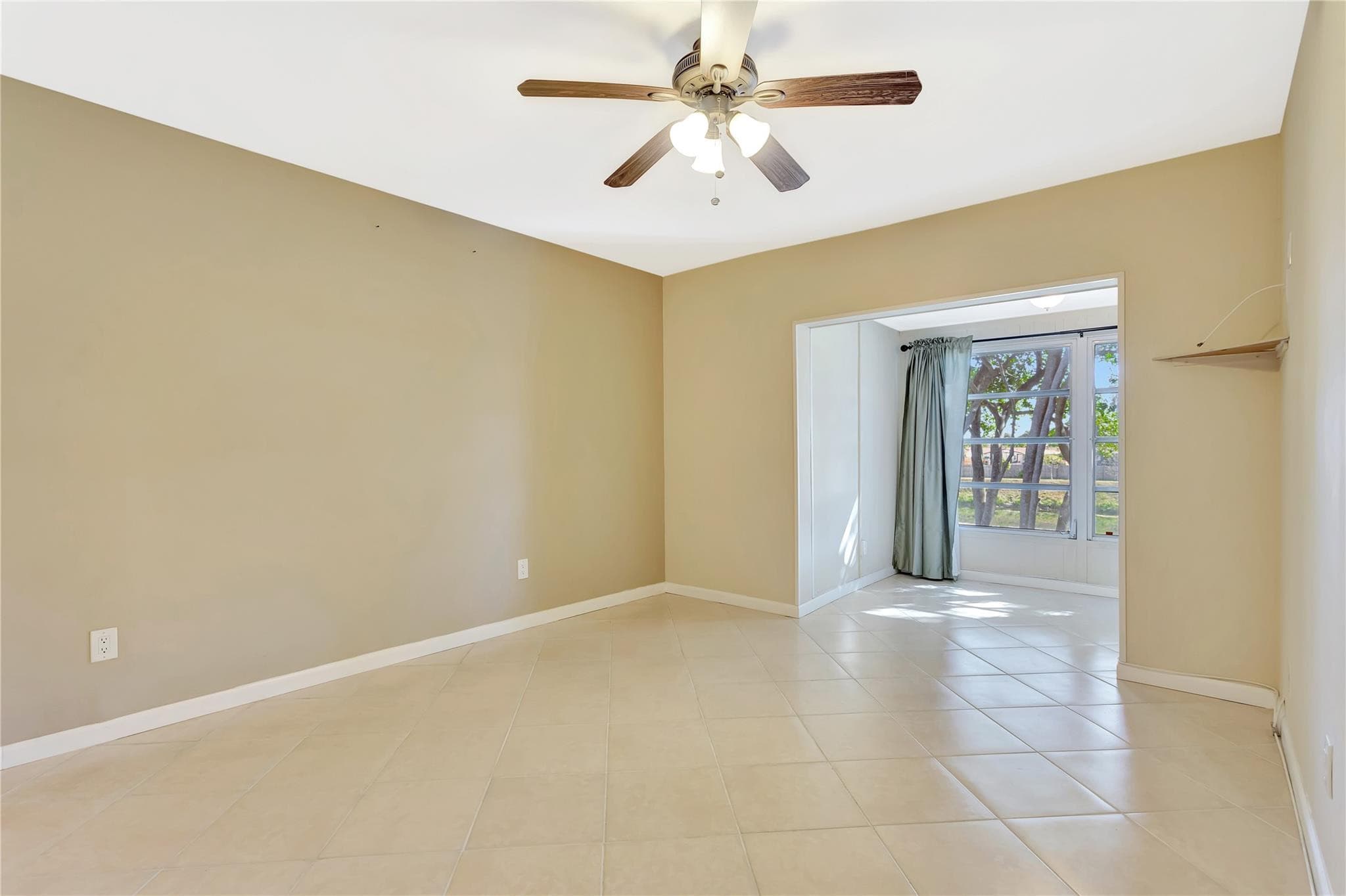 7290 NW 1st Street 205, Margate, FL 33063 — photo 17 of 33