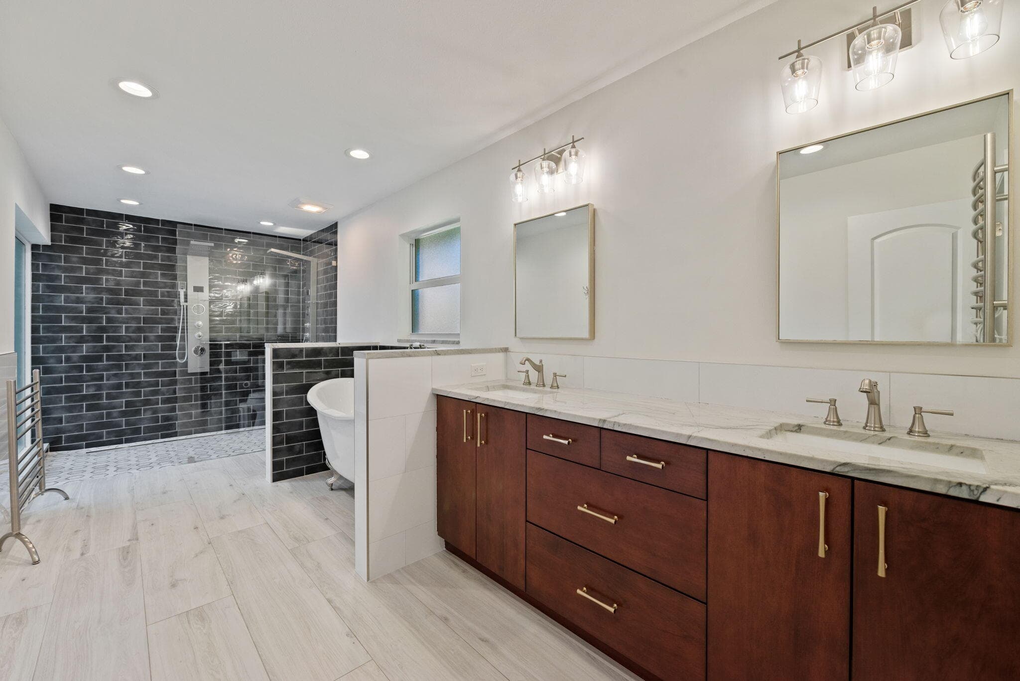 301 Jacaranda Drive, Plantation, FL 33324 — photo 23 of 46