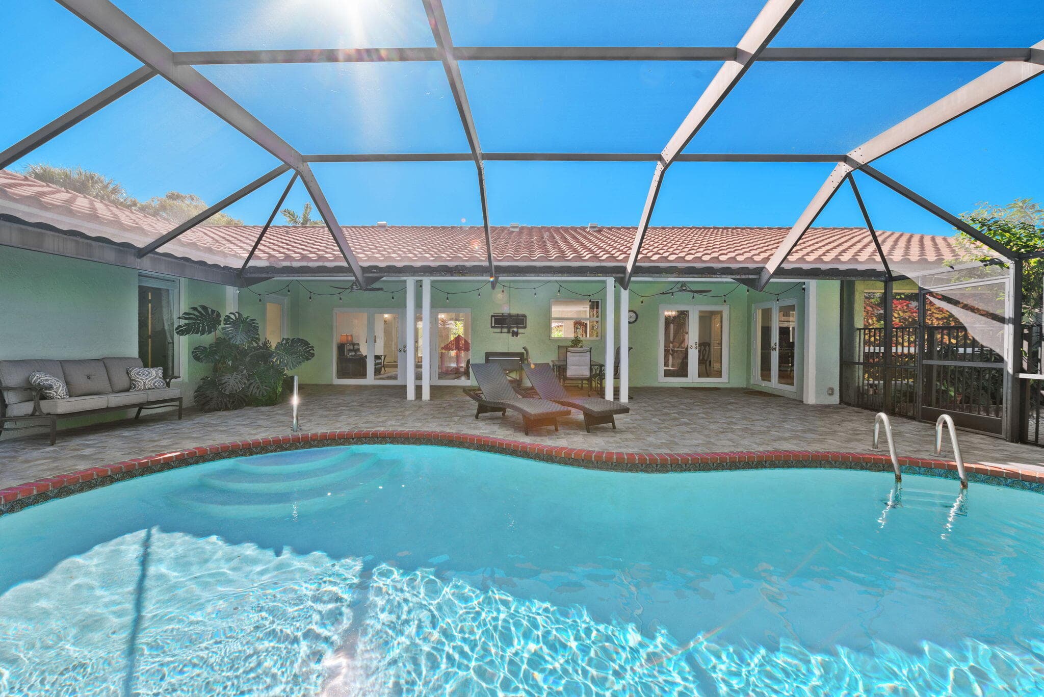 301 Jacaranda Drive, Plantation, FL 33324 — photo 38 of 46