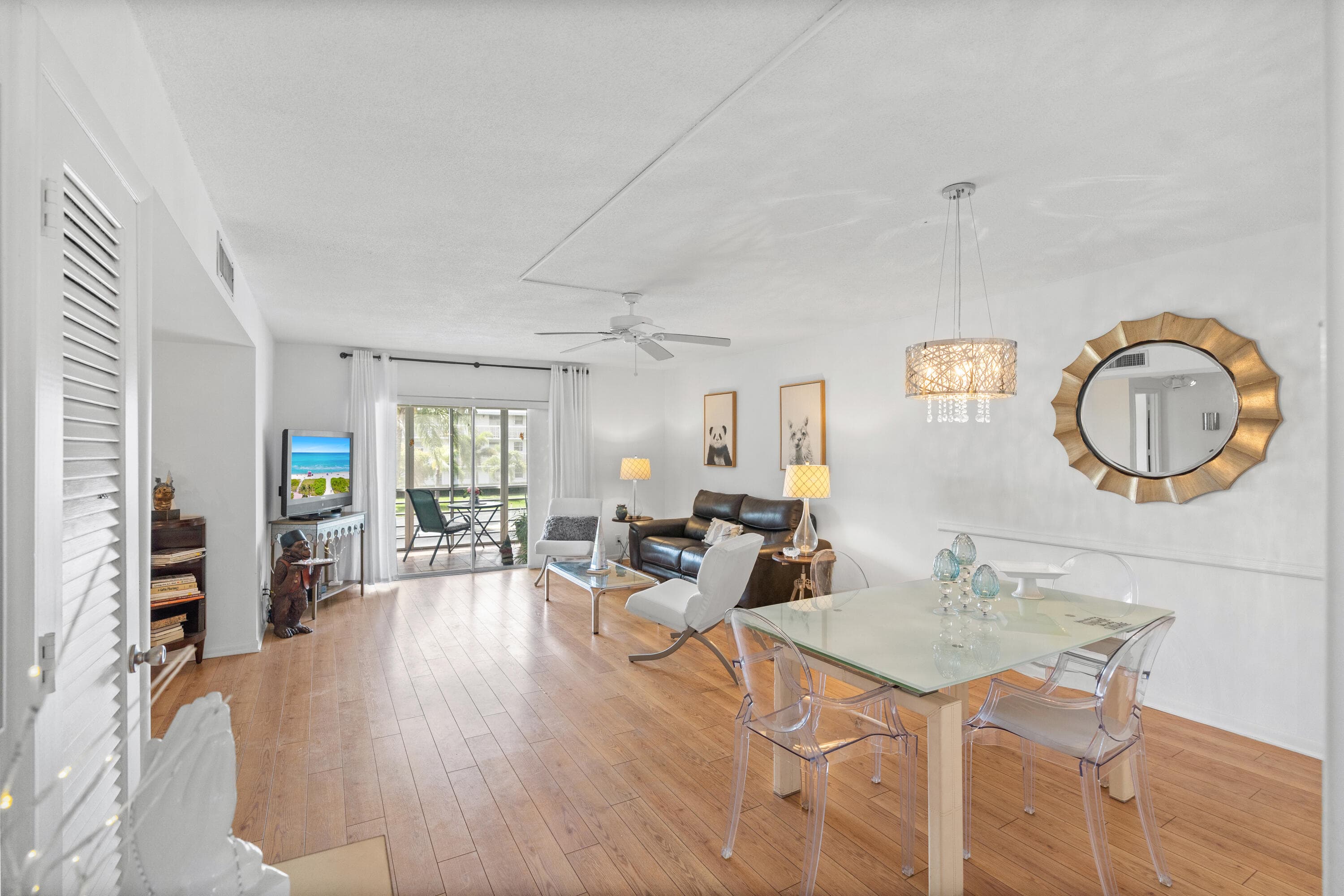 25 SE 13th Street B3, Boca Raton, FL 33432 — photo 1 of 26
