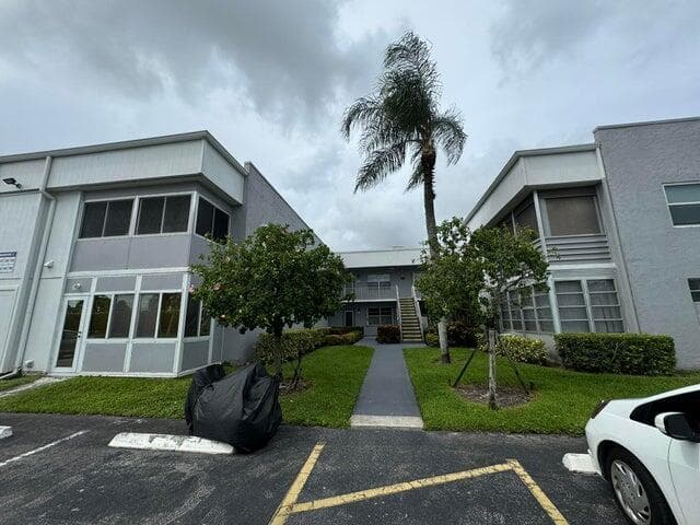 127 Flanders C, Delray Beach, FL 33484 — photo 27 of 31