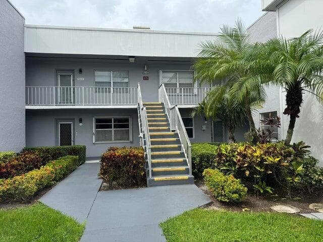 127 Flanders C, Delray Beach, FL 33484 — photo 30 of 31