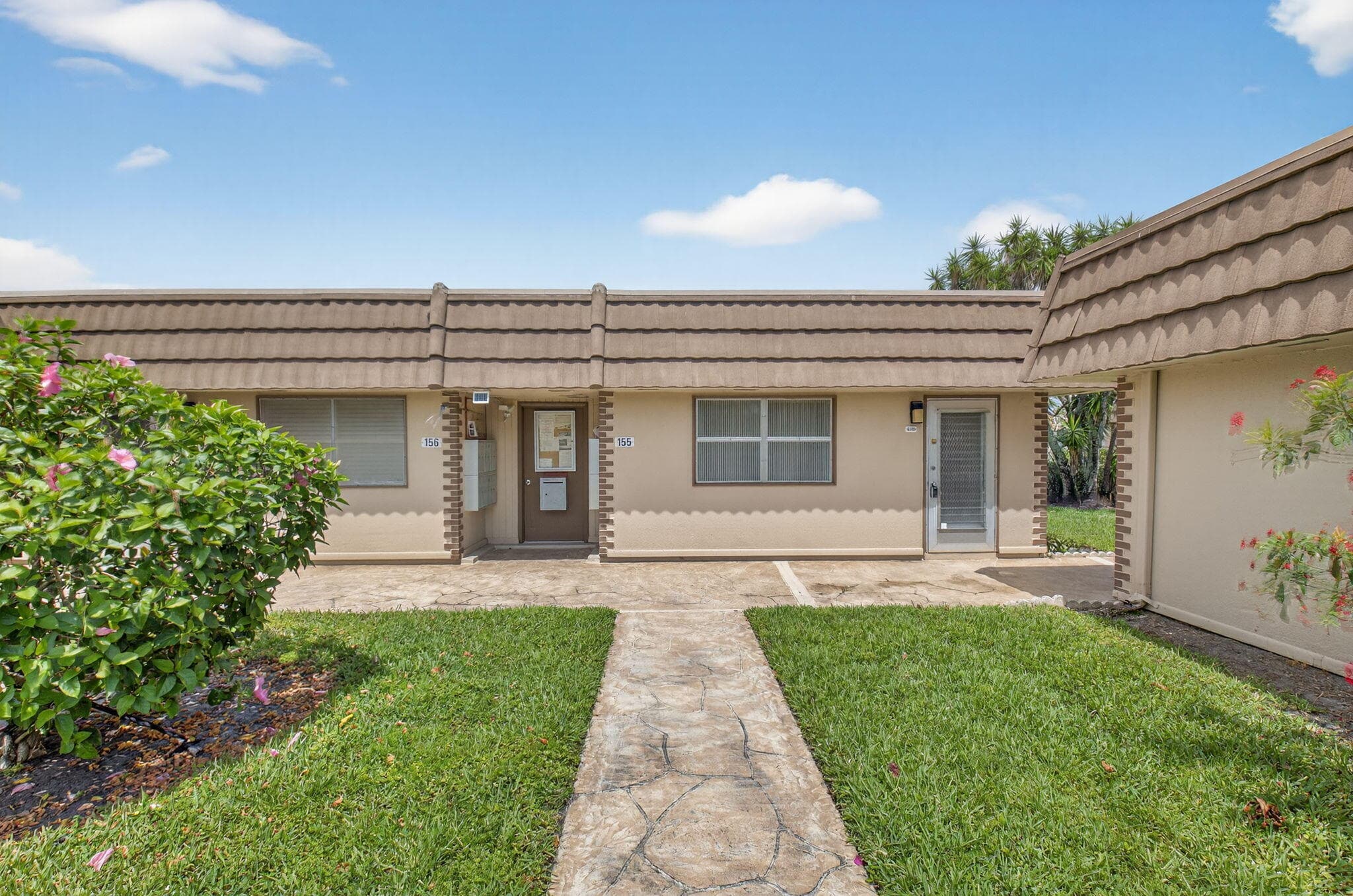 155 Seville G, Delray Beach, FL 33446 — photo 1 of 22