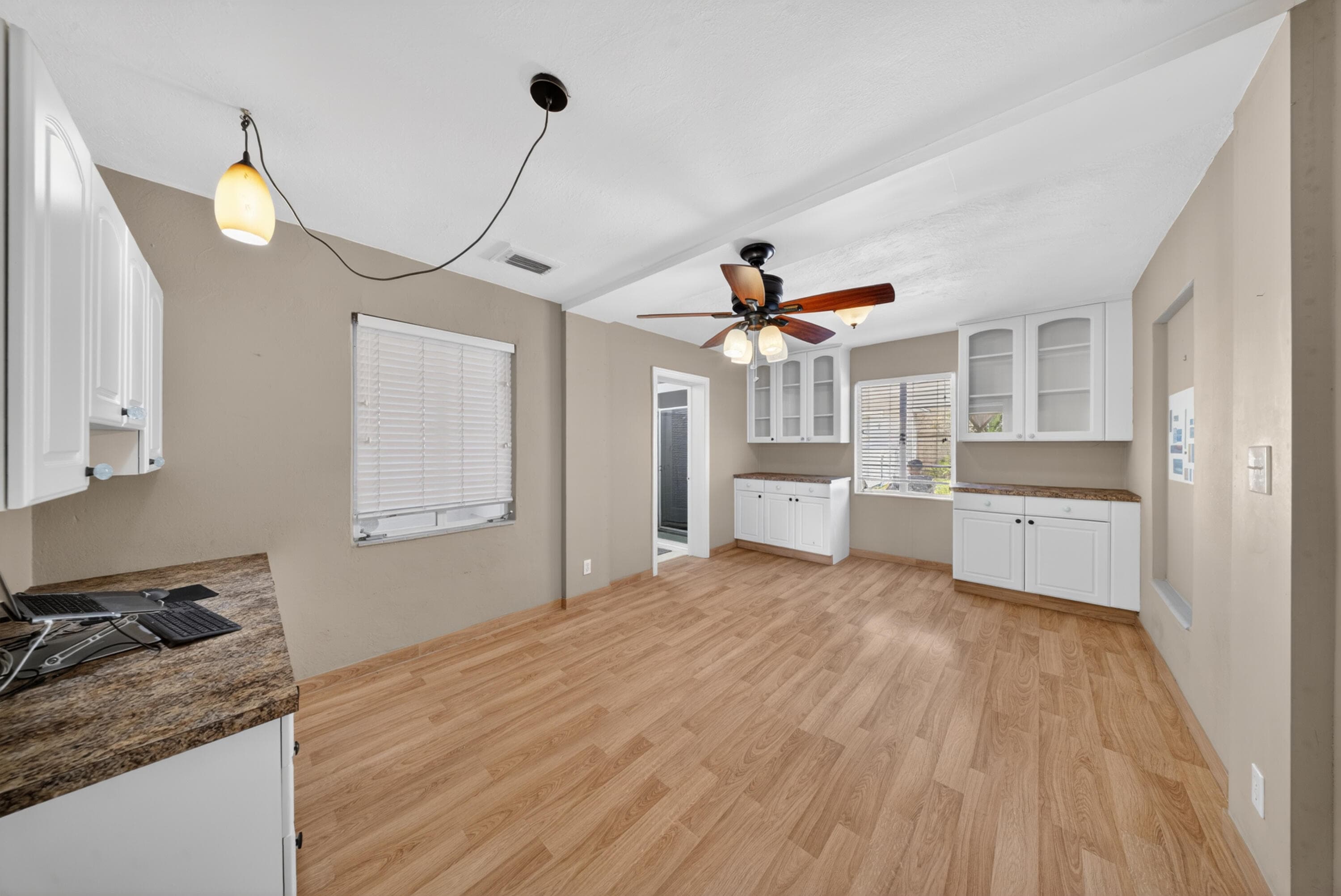 806 S 7th Street, Fort Pierce, FL 34950 — photo 12 of 40