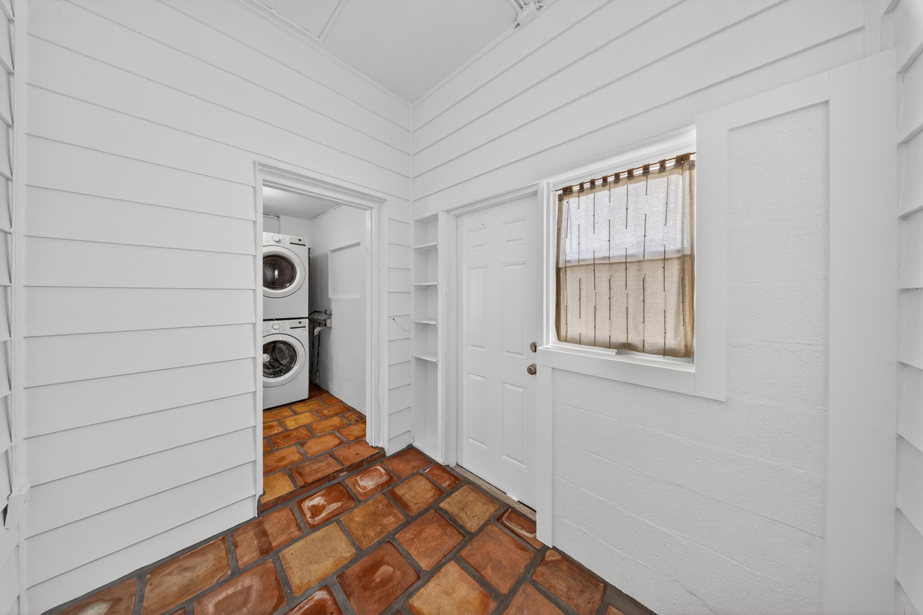 806 S 7th Street, Fort Pierce, FL 34950 — photo 29 of 40