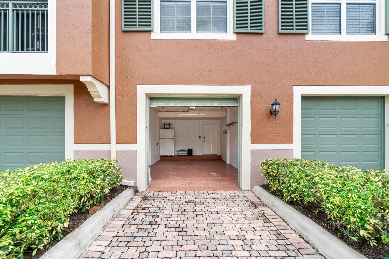 11730 St Andrews Place 302, Wellington, FL 33414 — photo 23 of 30