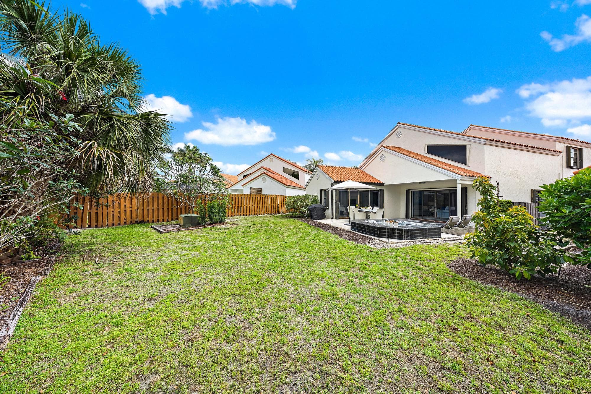 2596 La Cristal Circle, Palm Beach Gardens, FL 33410 — photo 24 of 57