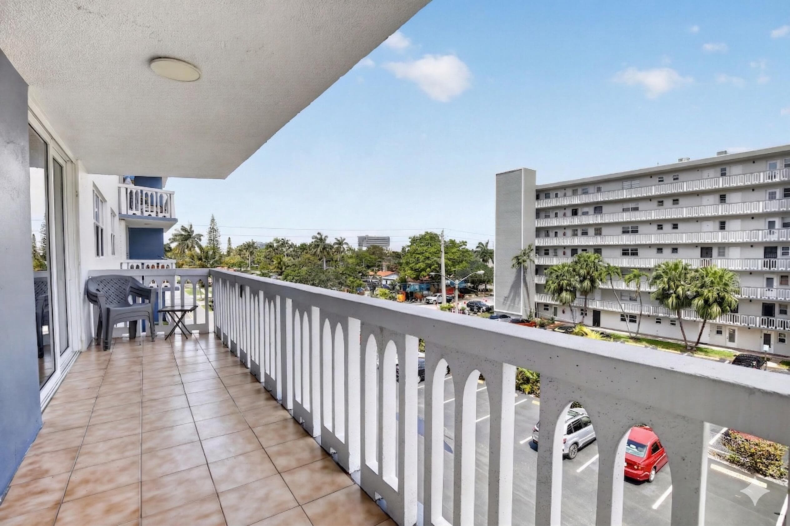 400 NE 12th Avenue 405, Hallandale Beach, FL 33009 — photo 20 of 31
