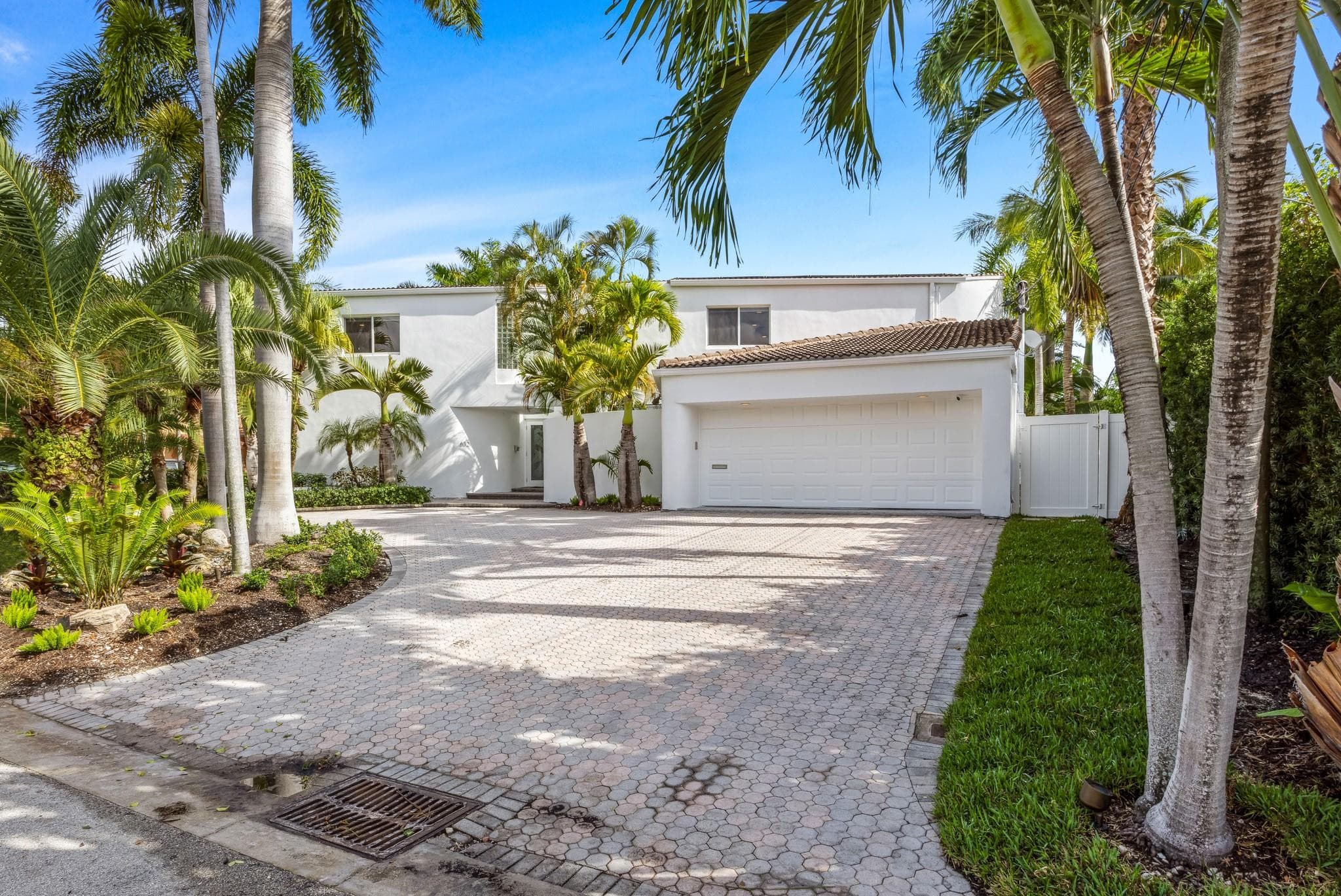 632 3rd Key Drive, Fort Lauderdale, FL 33304 — photo 3 of 29