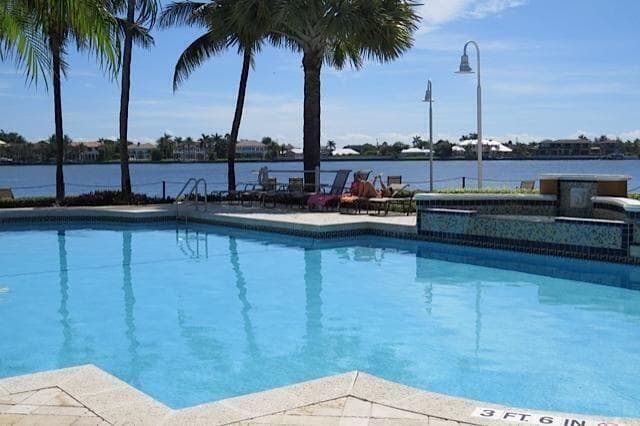 111 Yacht Club Way 305, Hypoluxo, FL 33462 — photo 17 of 30