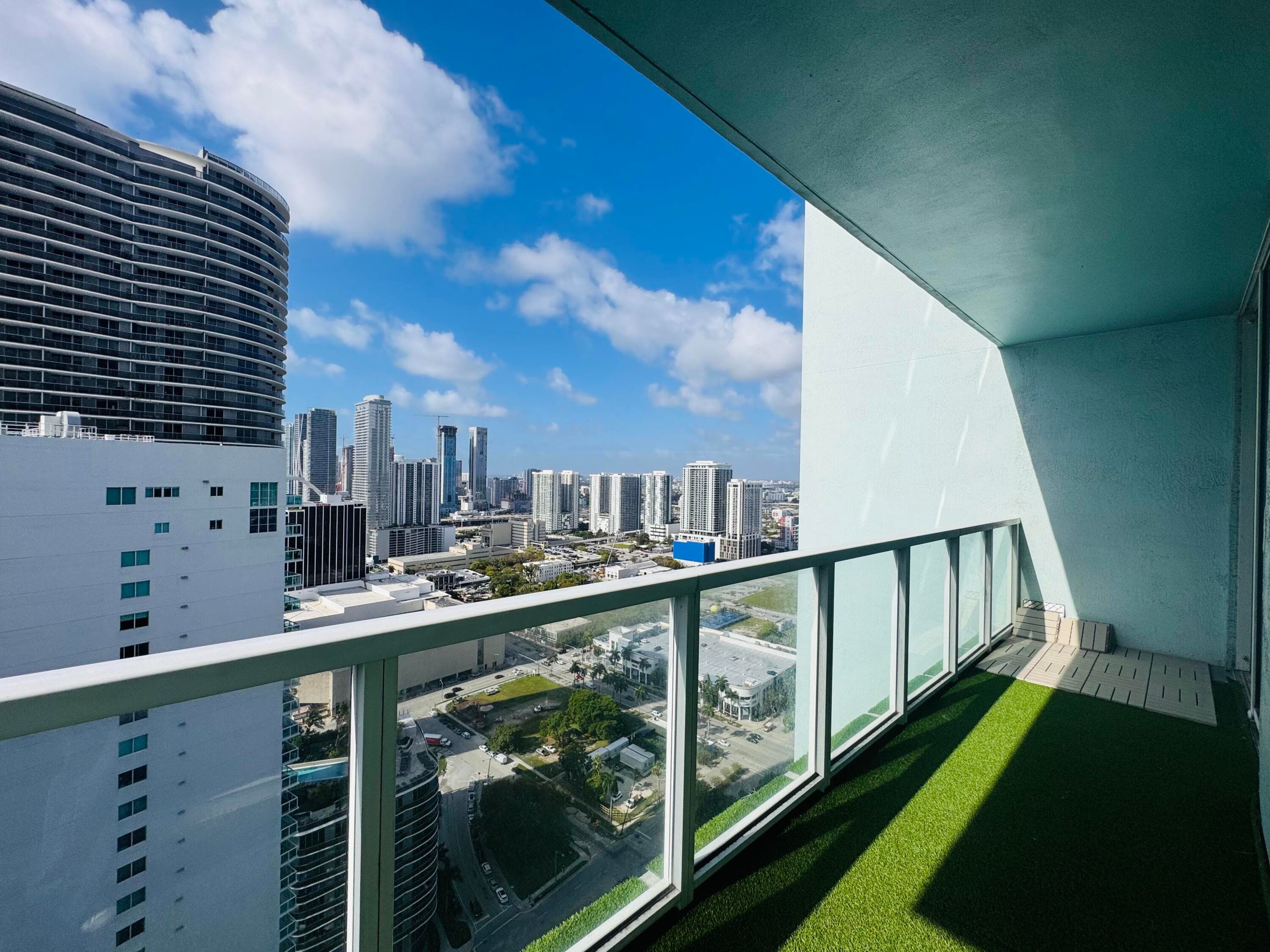 1900 N Bayshore Drive 3609, Miami, FL 33132 — photo 2 of 21