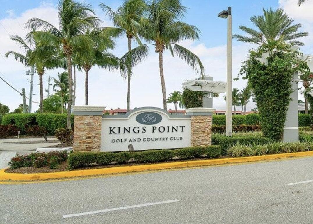 949 Normandy 949, Delray Beach, FL 33484 — photo 24 of 24
